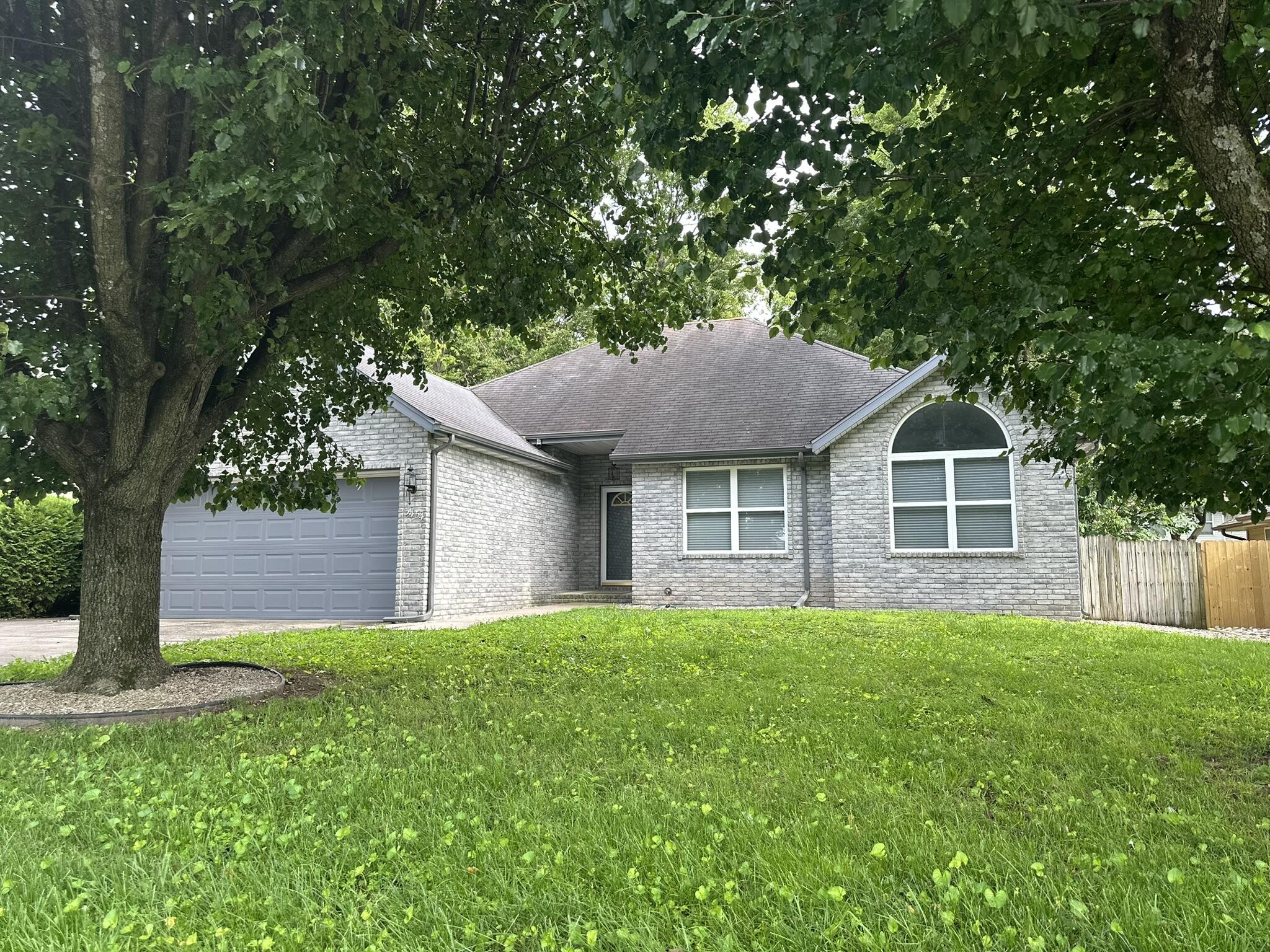 3454 West Countryside Drive