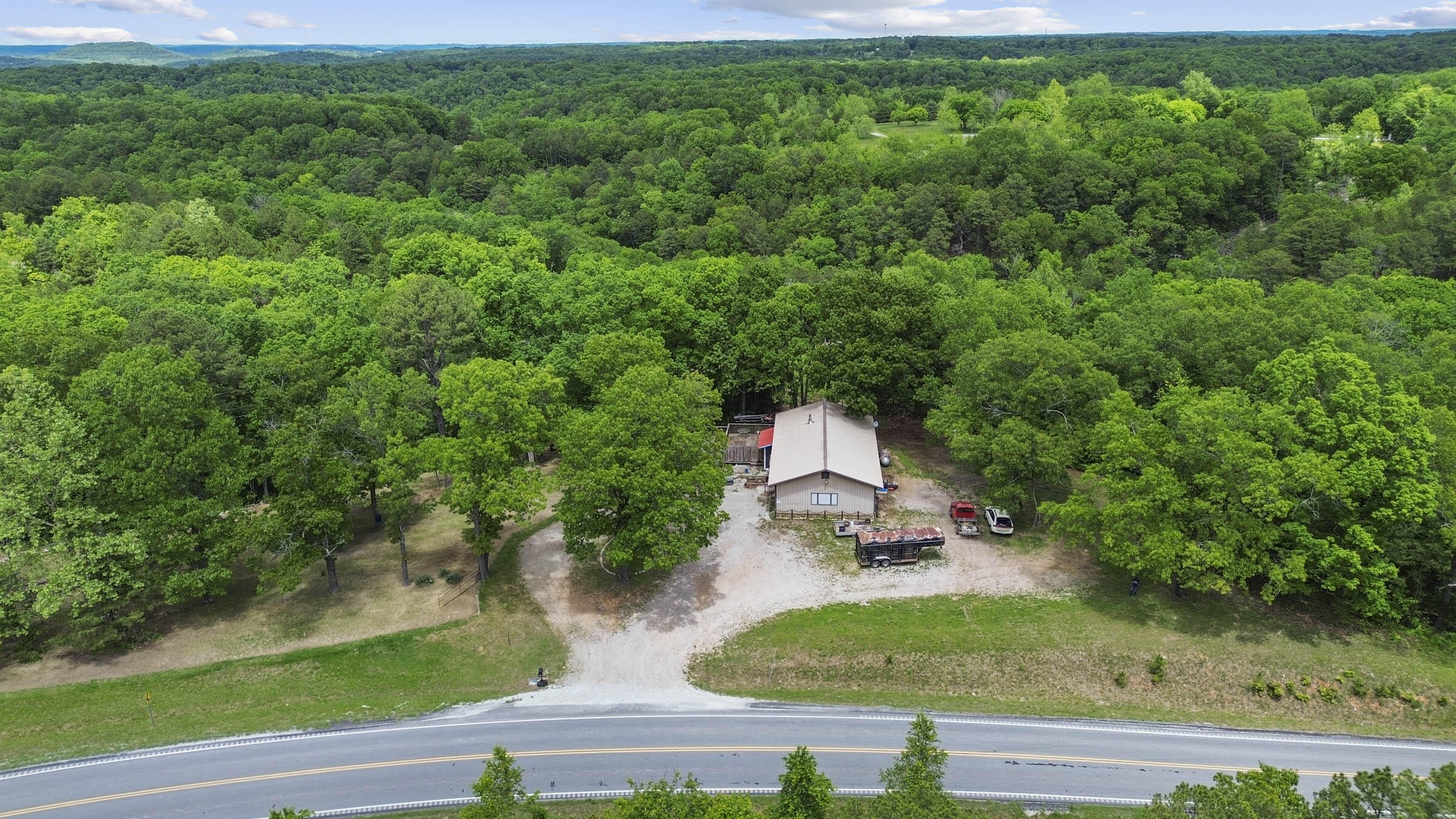 911 Highway 86 Property Photo 2