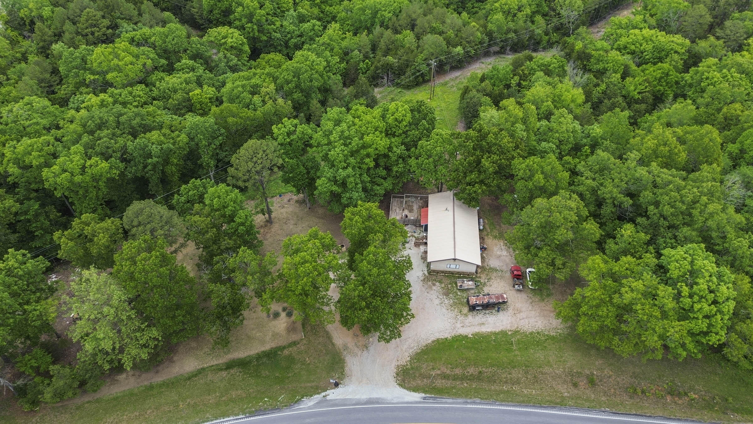 911 Highway 86 Property Photo 11