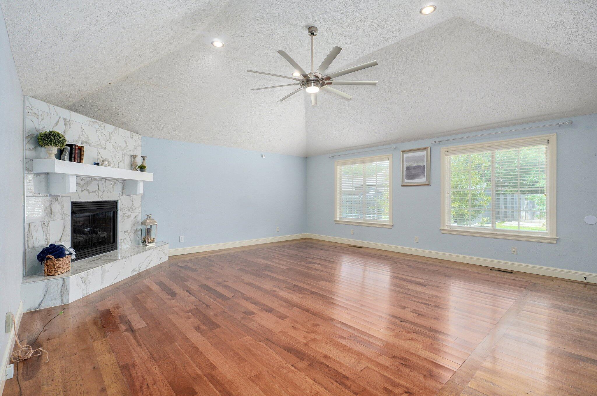 3245 West Brett Drive Property Photo 6