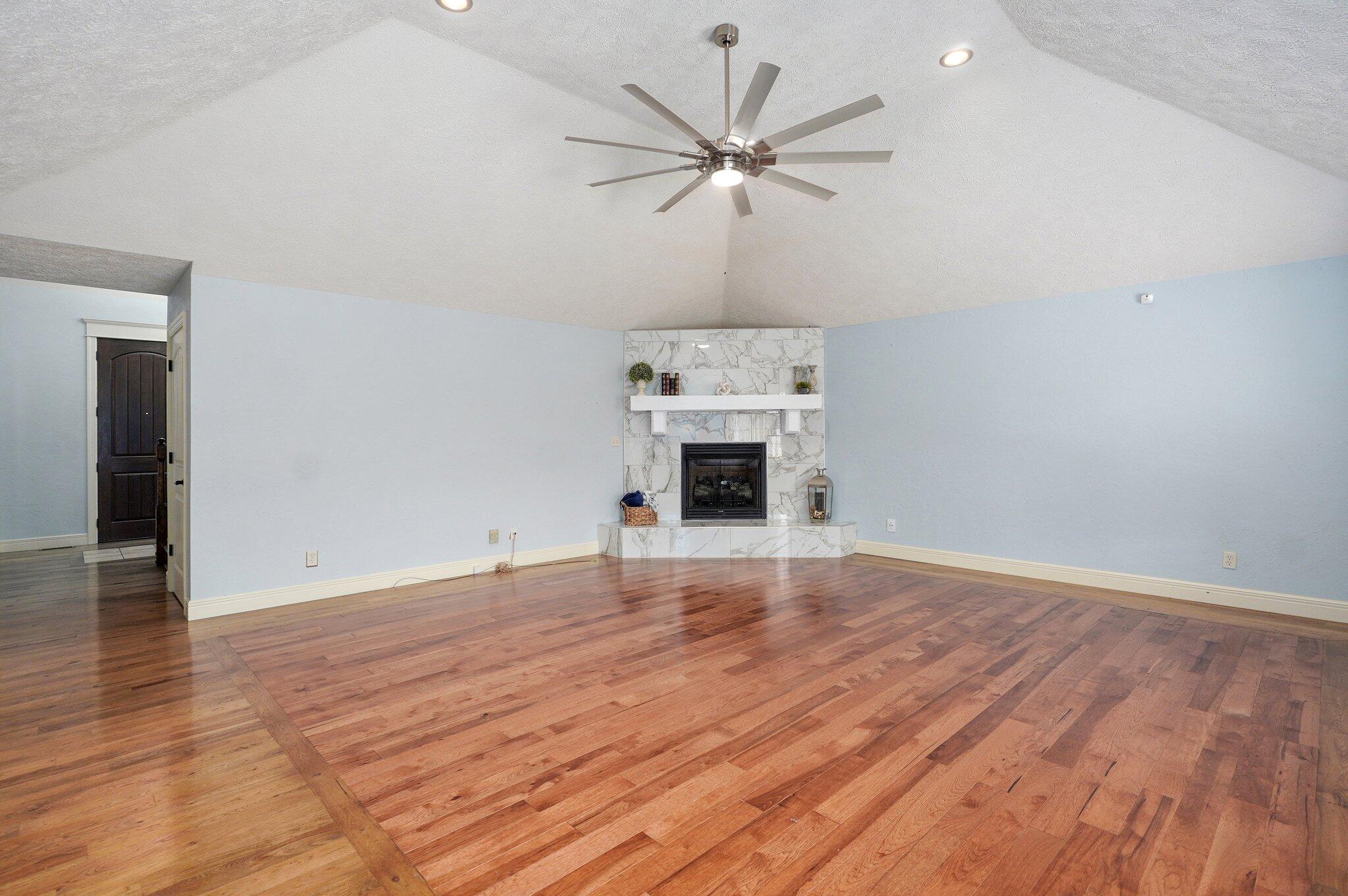 3245 West Brett Drive Property Photo 7
