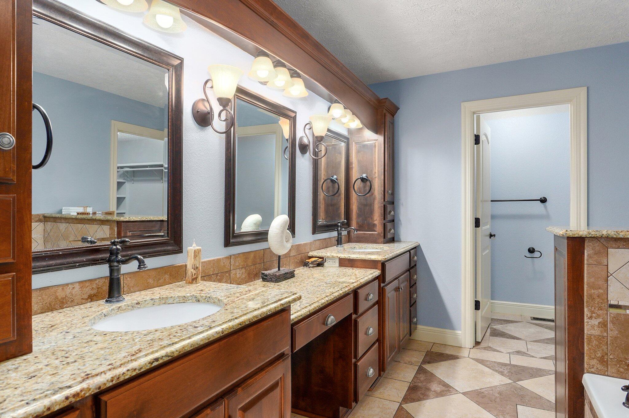 3245 West Brett Drive Property Photo 20
