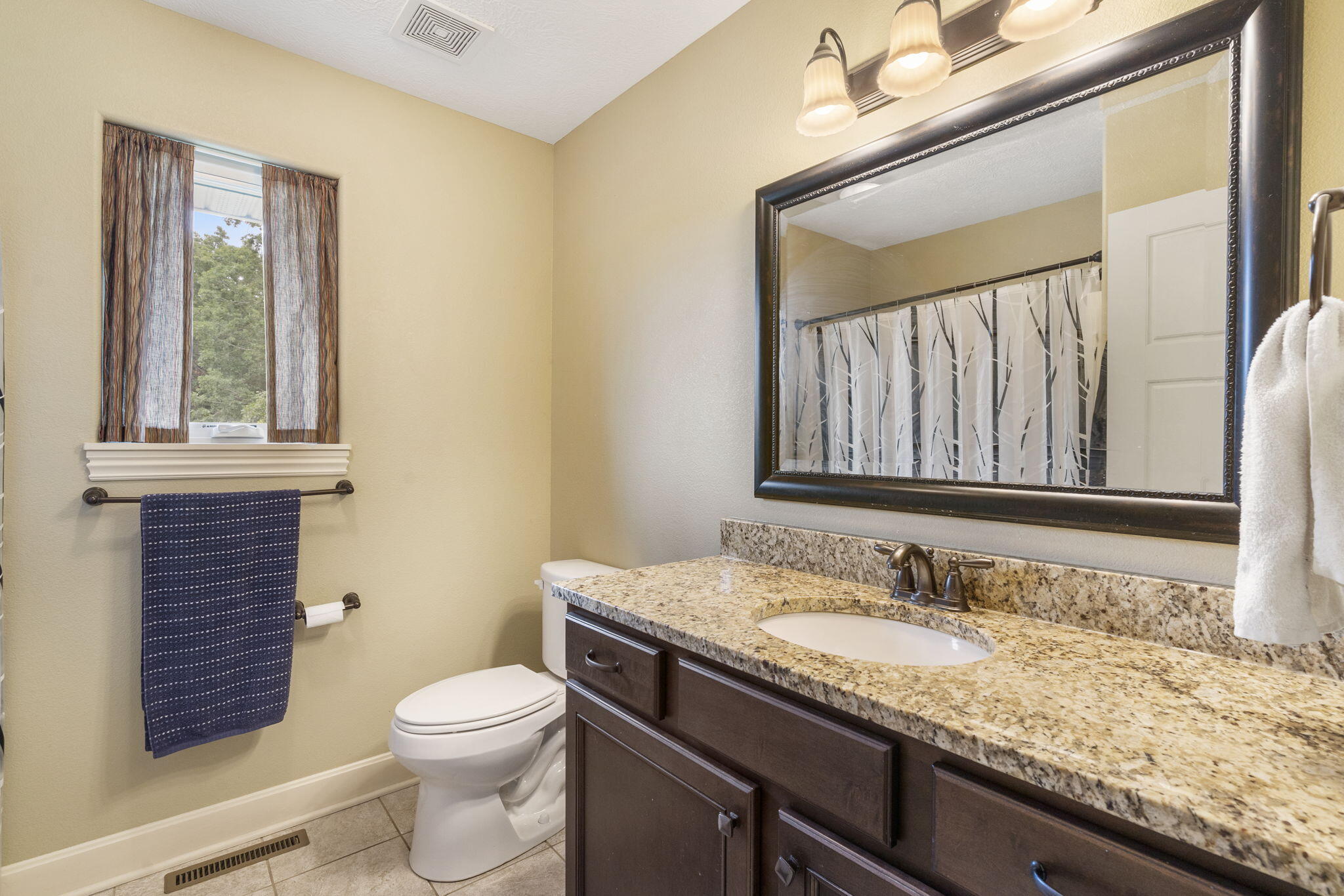 715 Oak Terrace Drive Property Photo 14