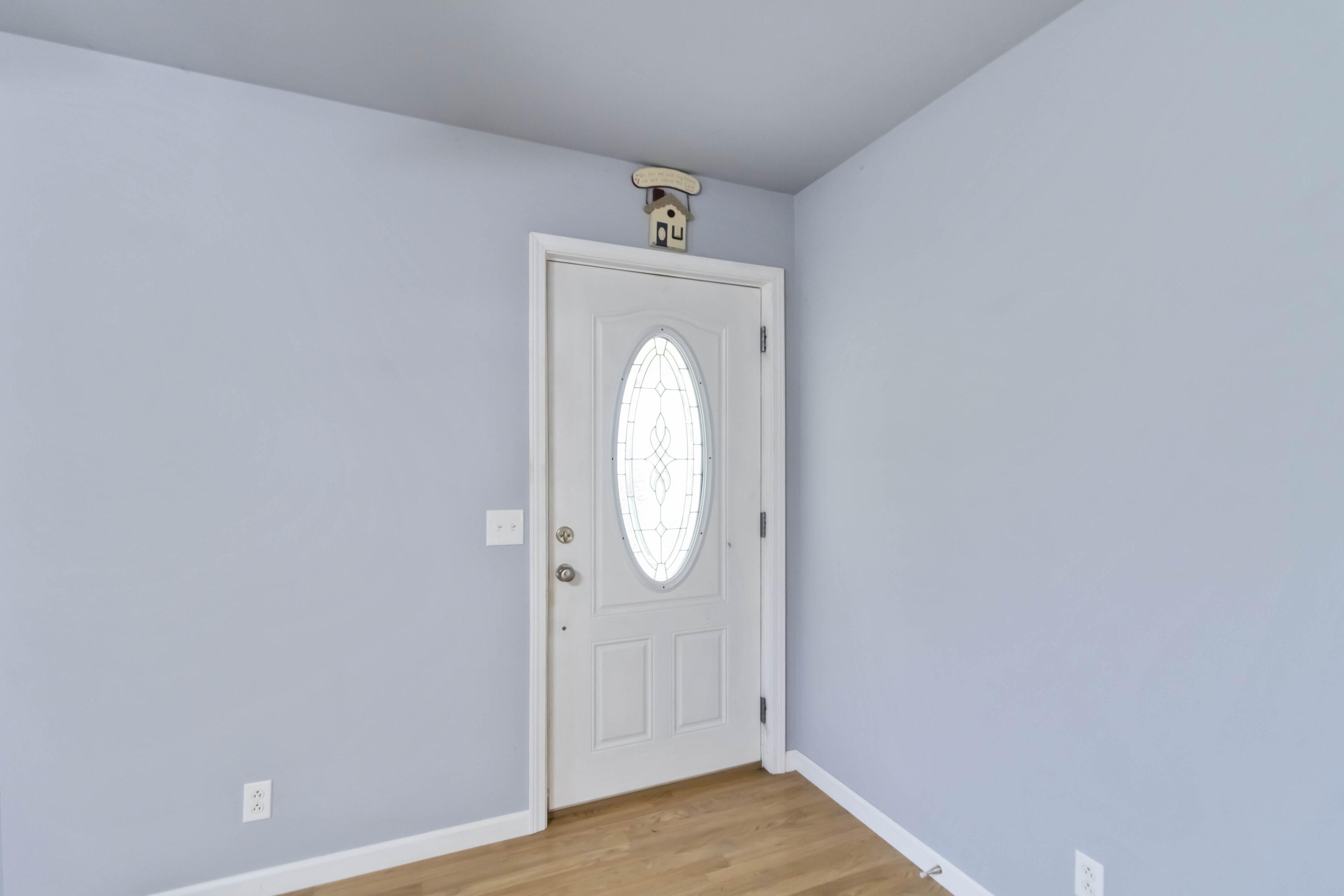 6193 Hunters Glen Road Property Photo 9