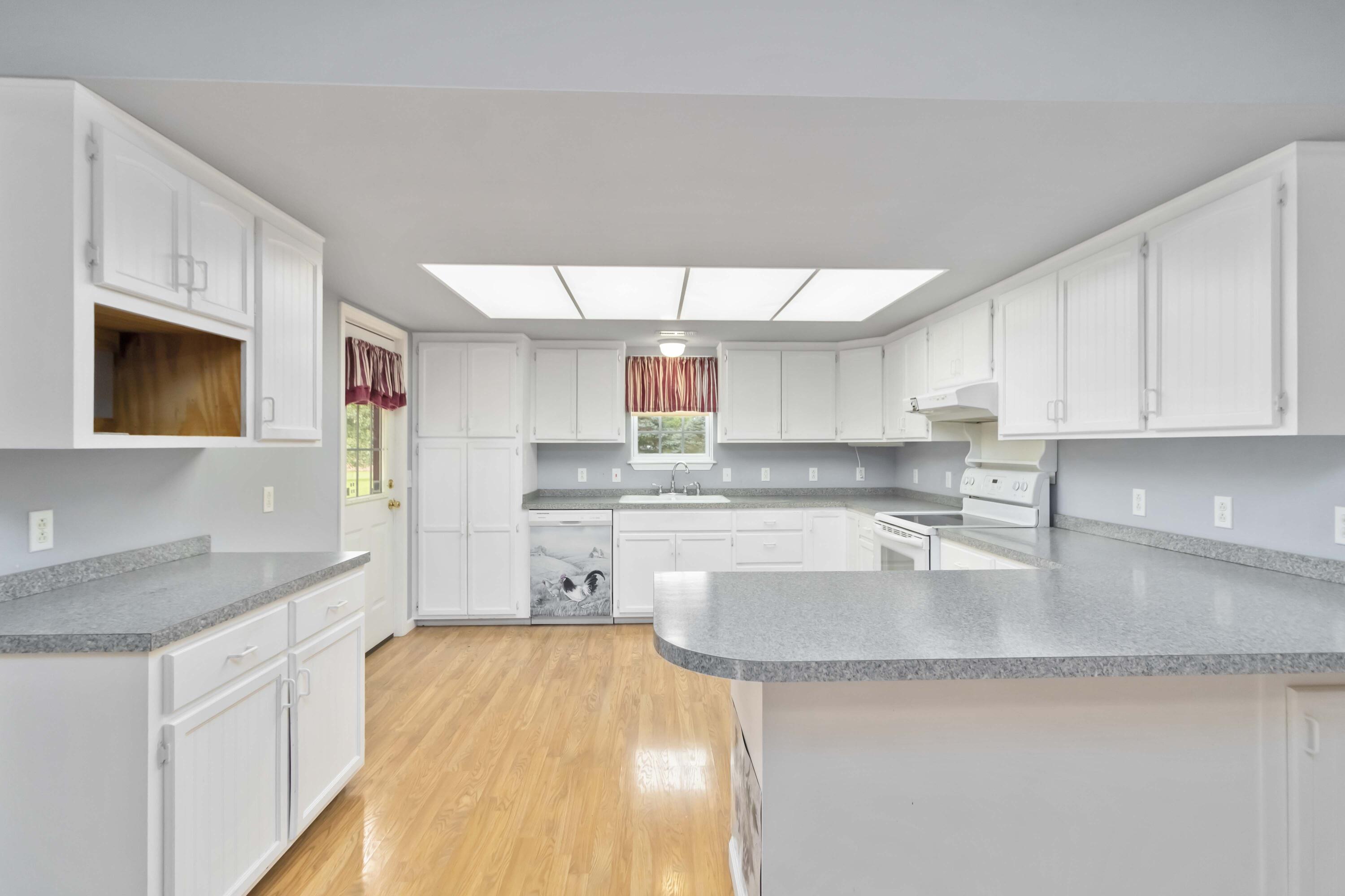 6193 Hunters Glen Road Property Photo 18