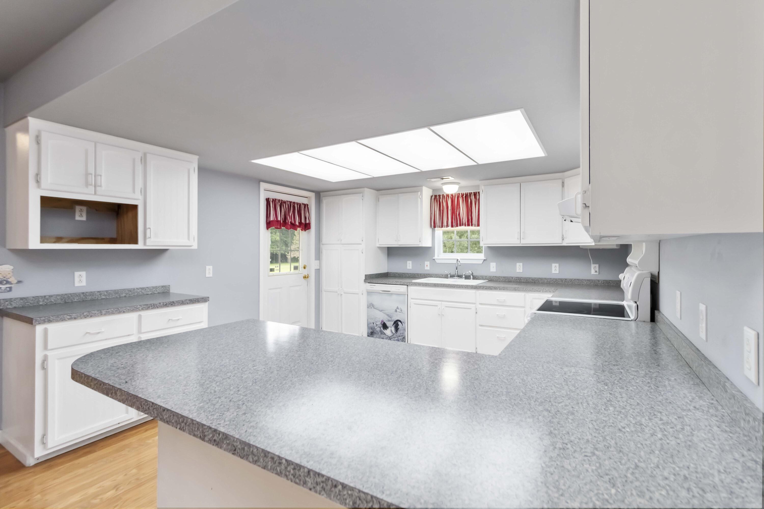6193 Hunters Glen Road Property Photo 19