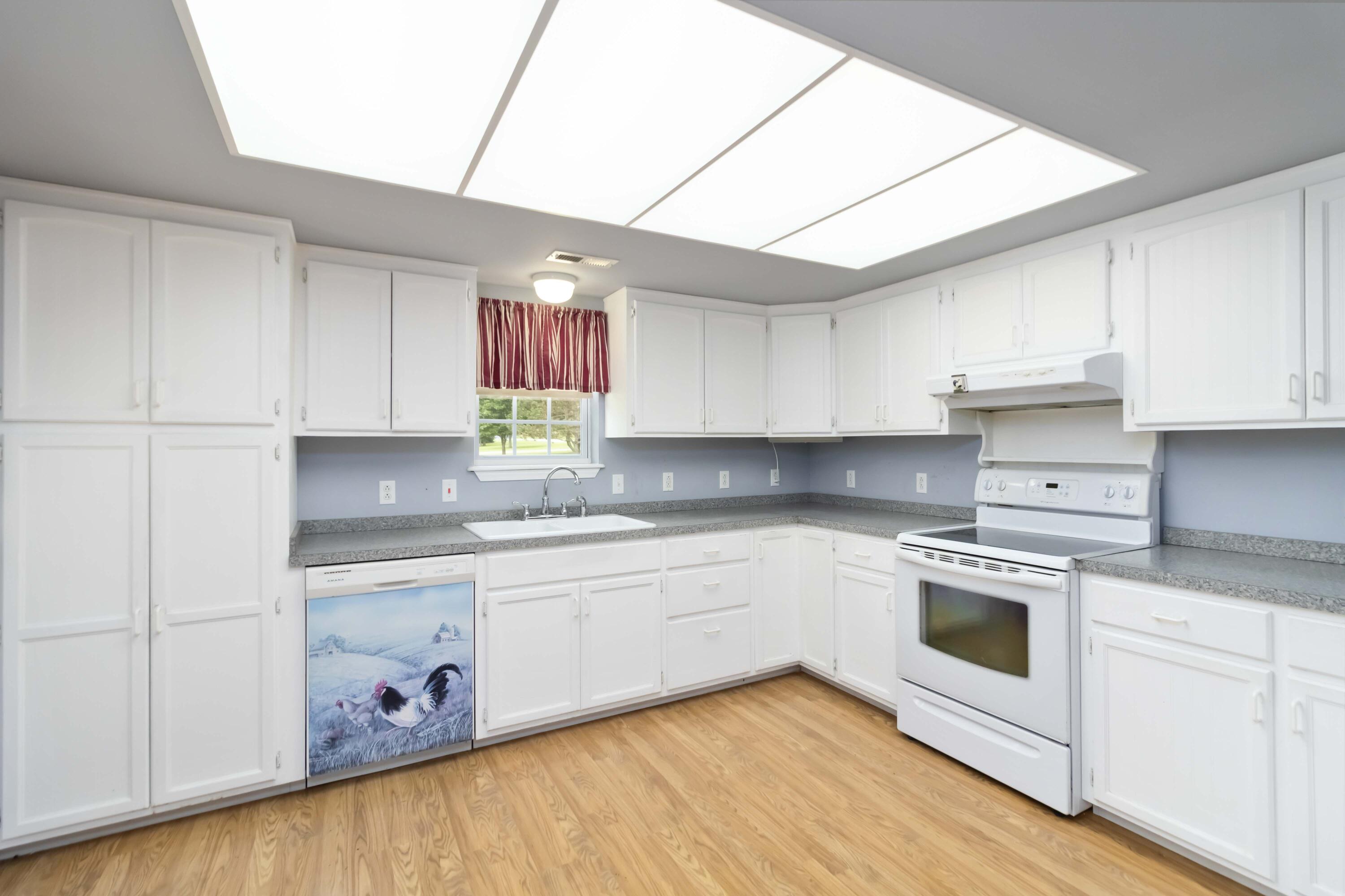 6193 Hunters Glen Road Property Photo 20