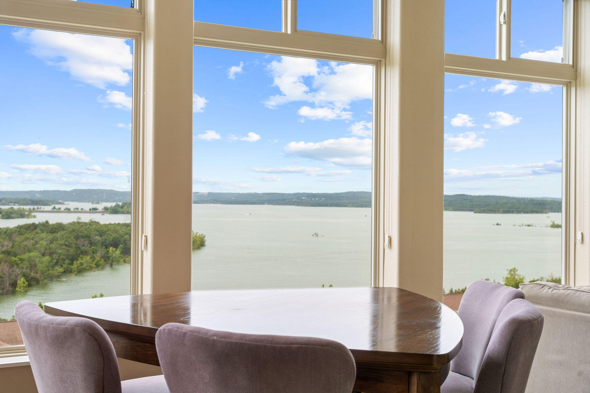 200 Majestic Drive Property Photo 1