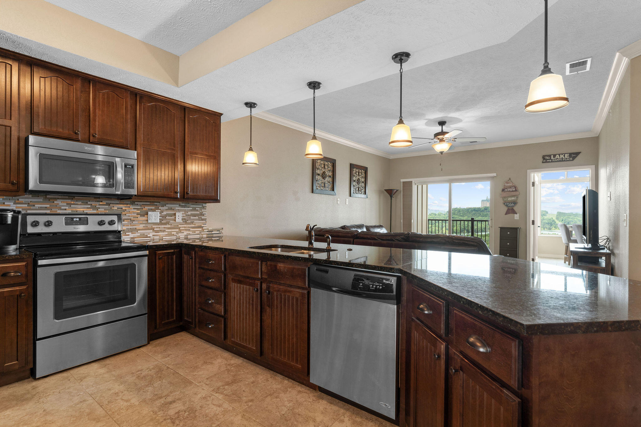 200 Majestic Drive Property Photo 3
