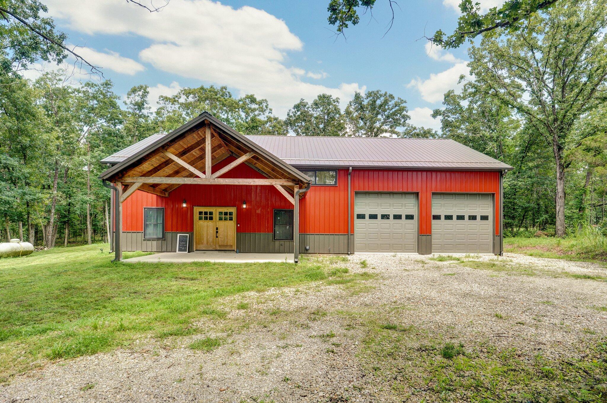 10357 North Farm Road 247 Property Photo 1