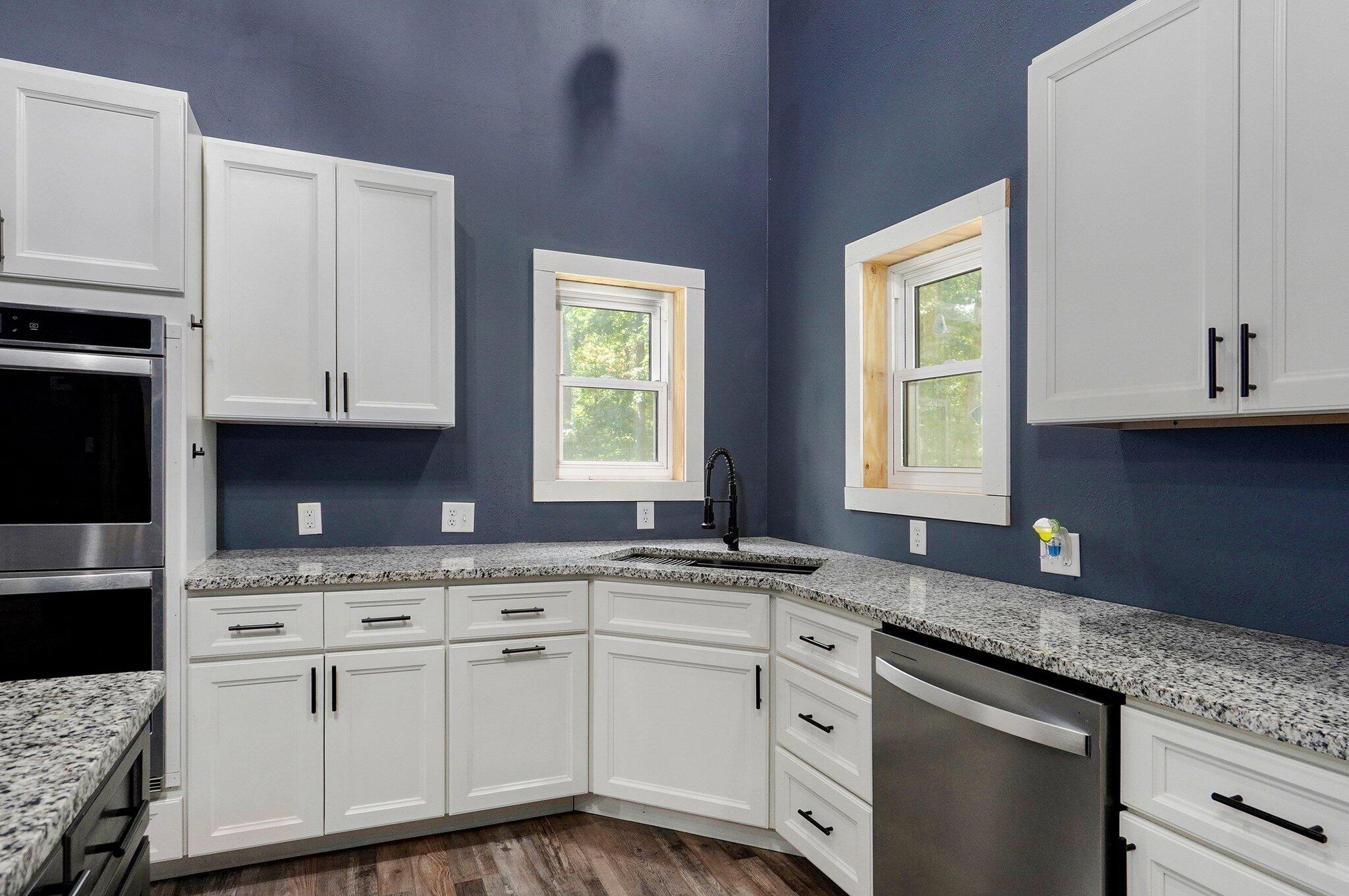 10357 North Farm Road 247 Property Photo 17