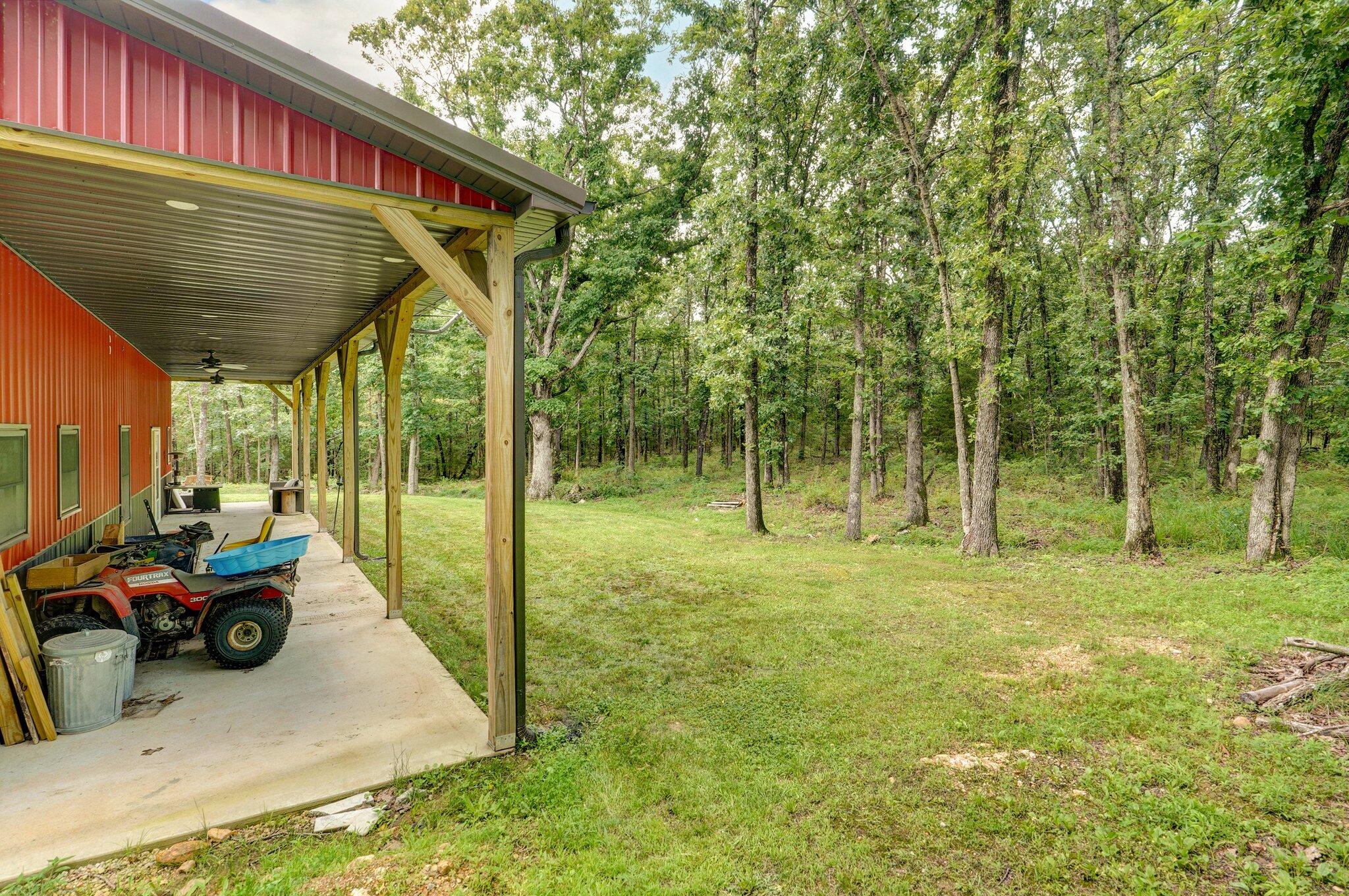 10357 North Farm Road 247 Property Photo 39