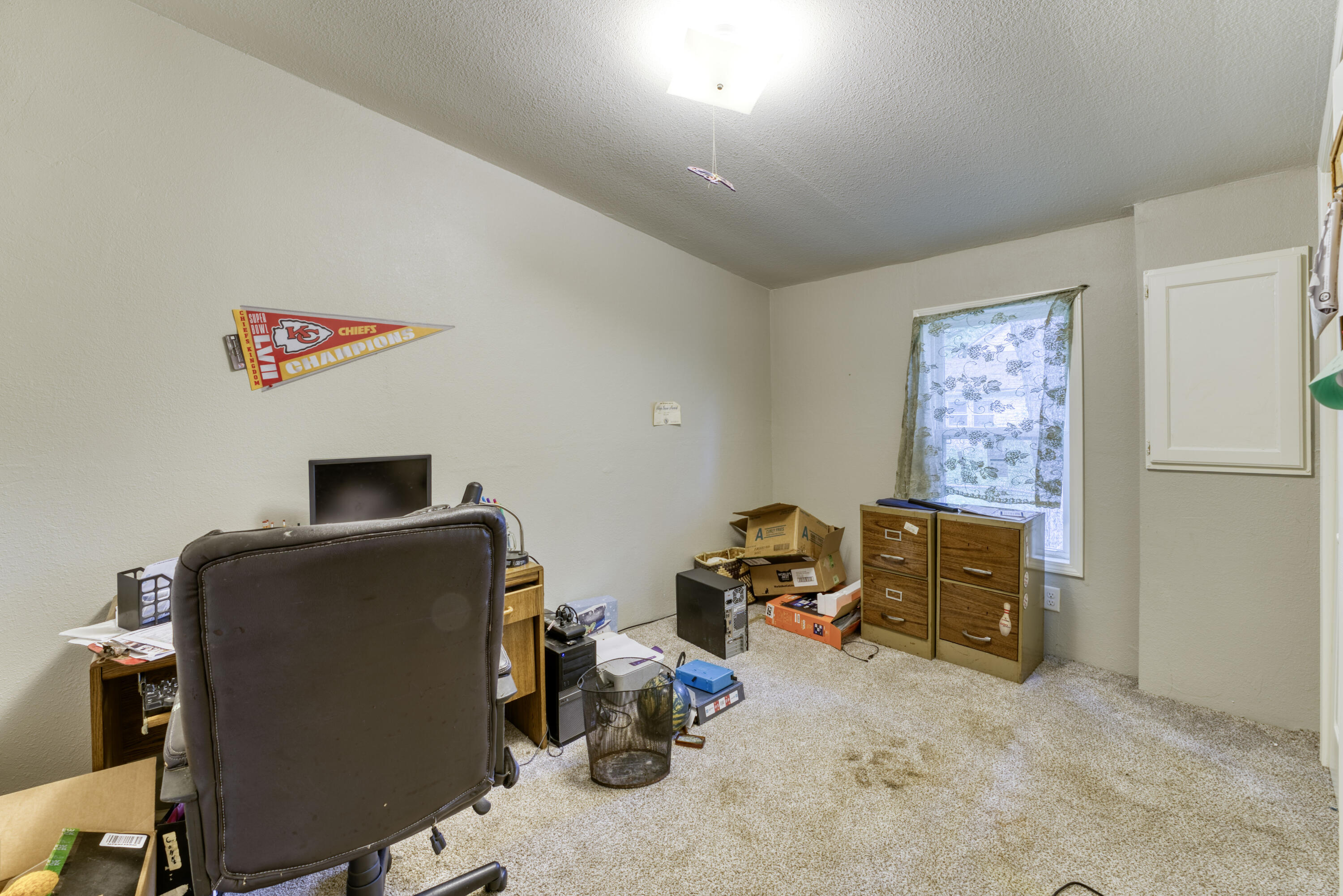 310 South 6th Street Property Photo 11