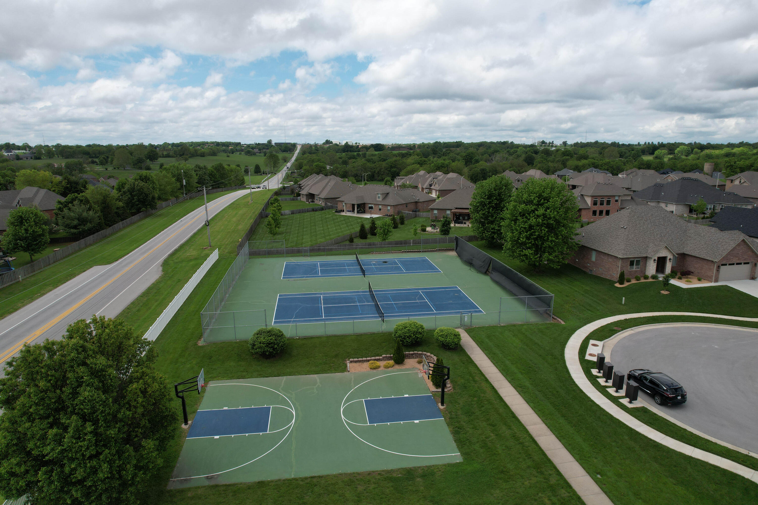 1510 North Lake Edge Drive Property Photo 36