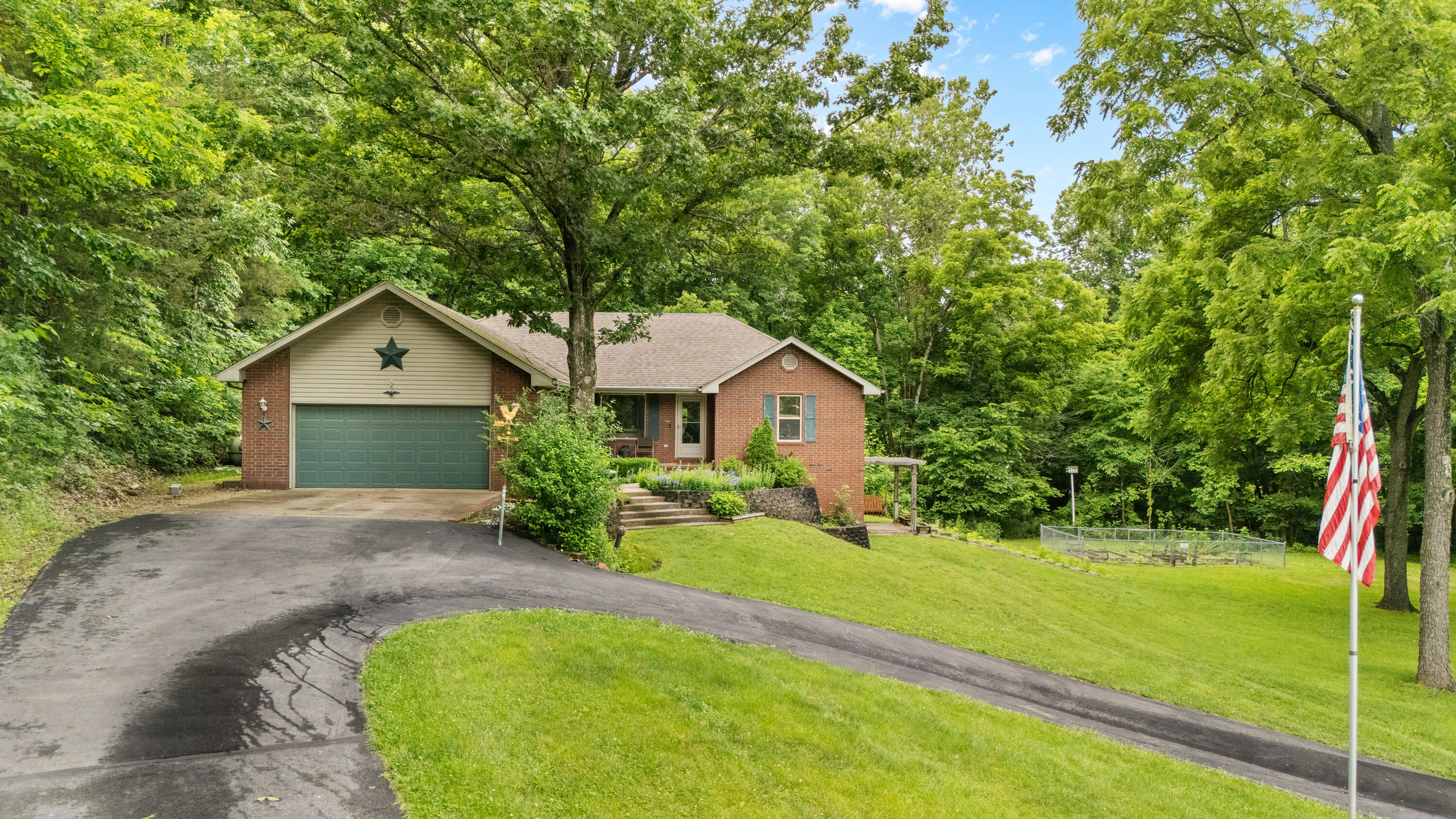 484 Twelve Point Road Property Photo 1
