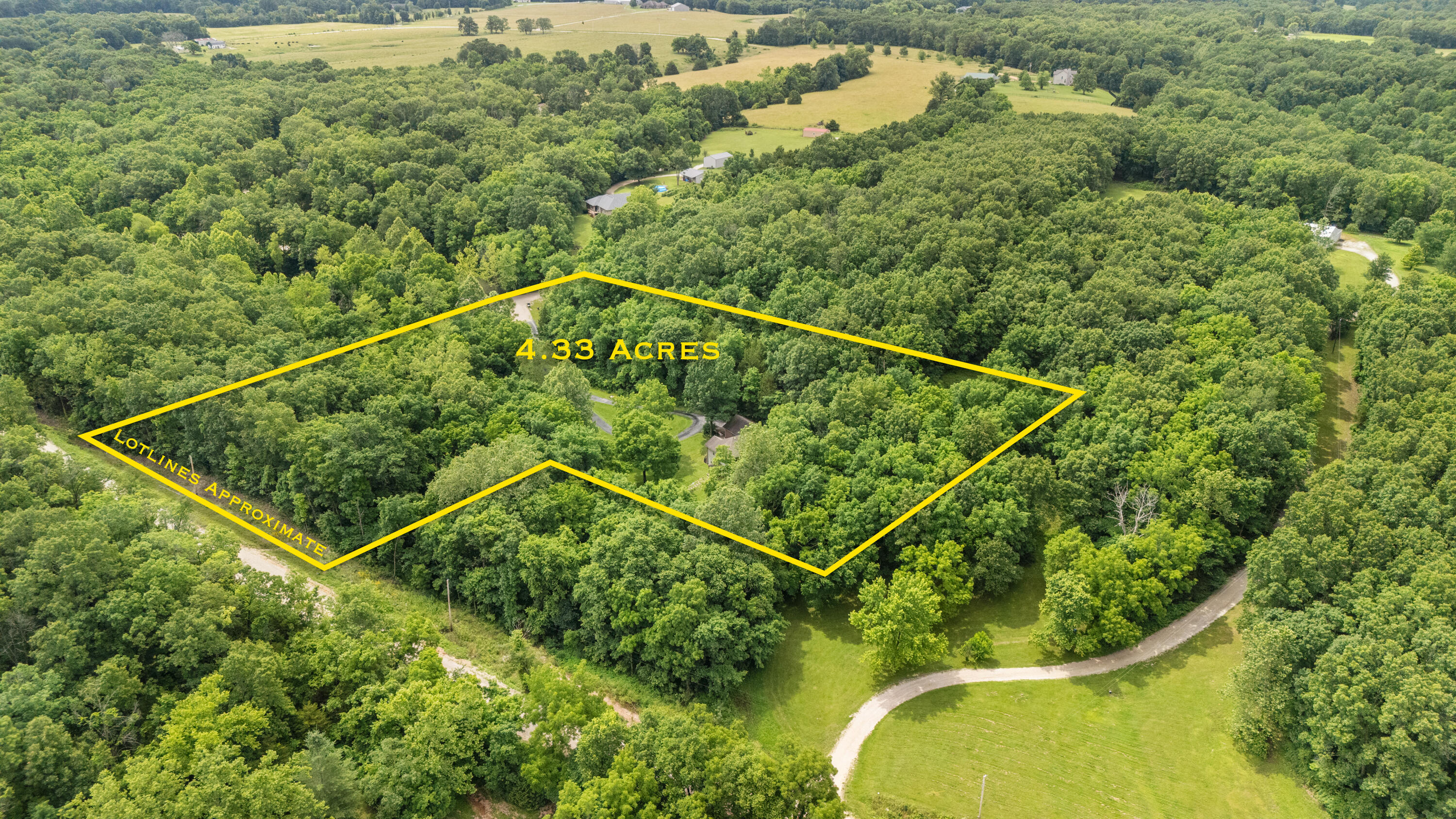 484 Twelve Point Road Property Photo 3