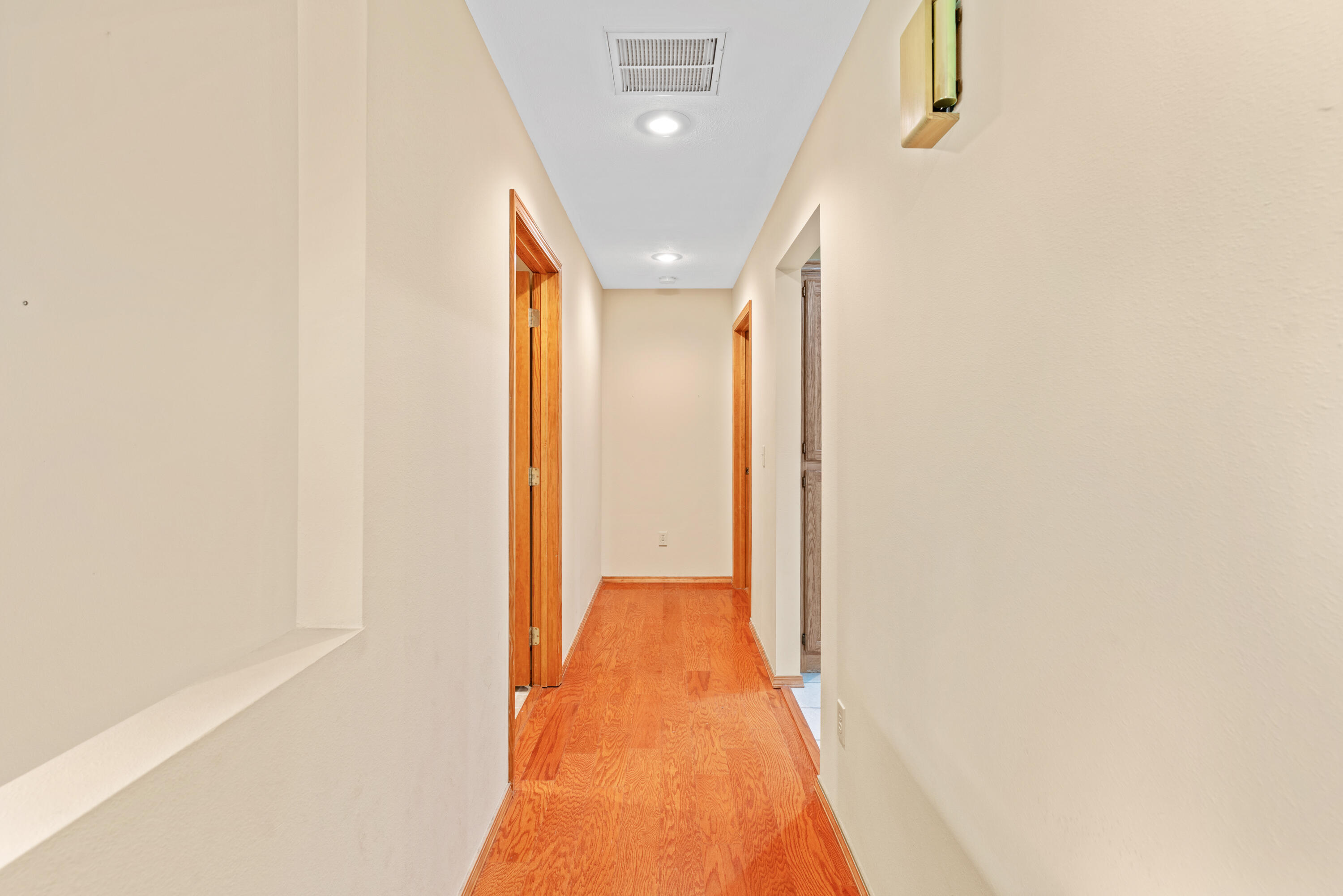 484 Twelve Point Road Property Photo 17