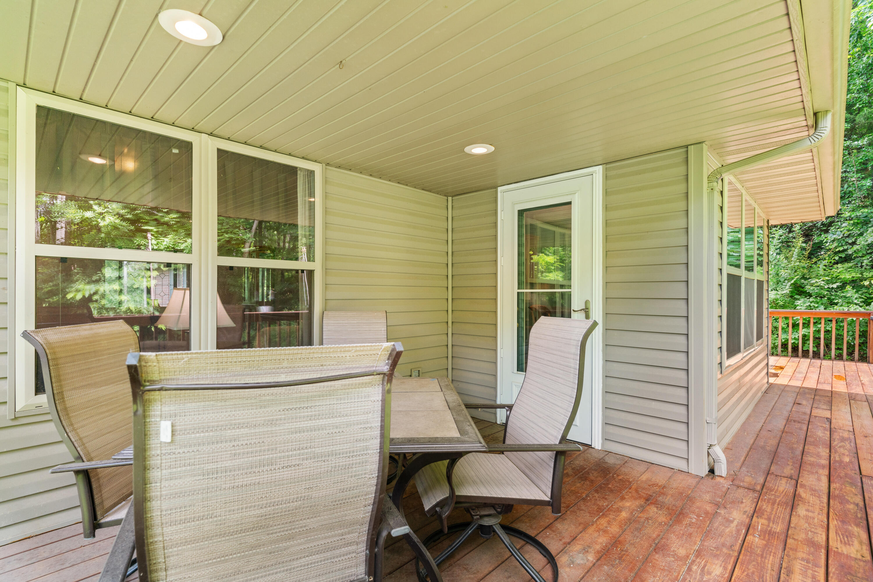 484 Twelve Point Road Property Photo 38