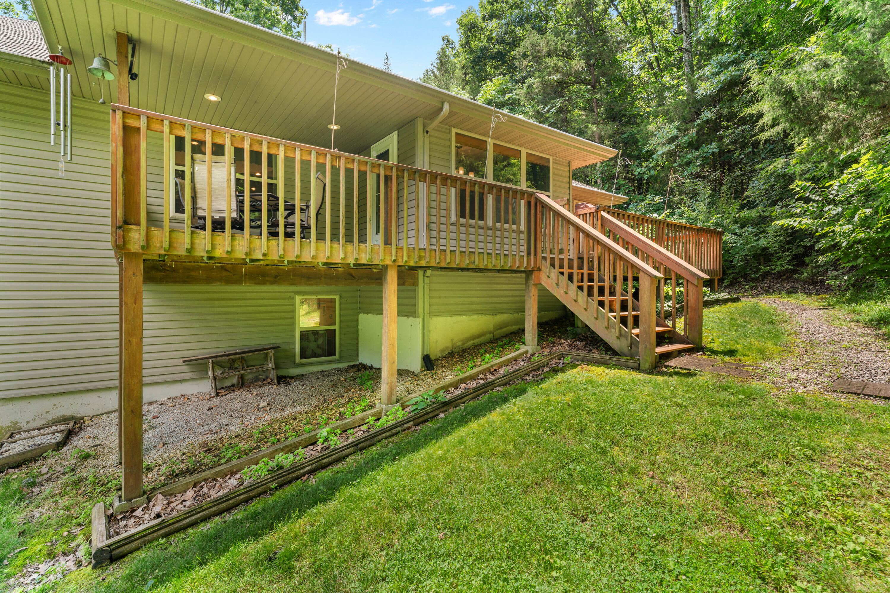 484 Twelve Point Road Property Photo 41