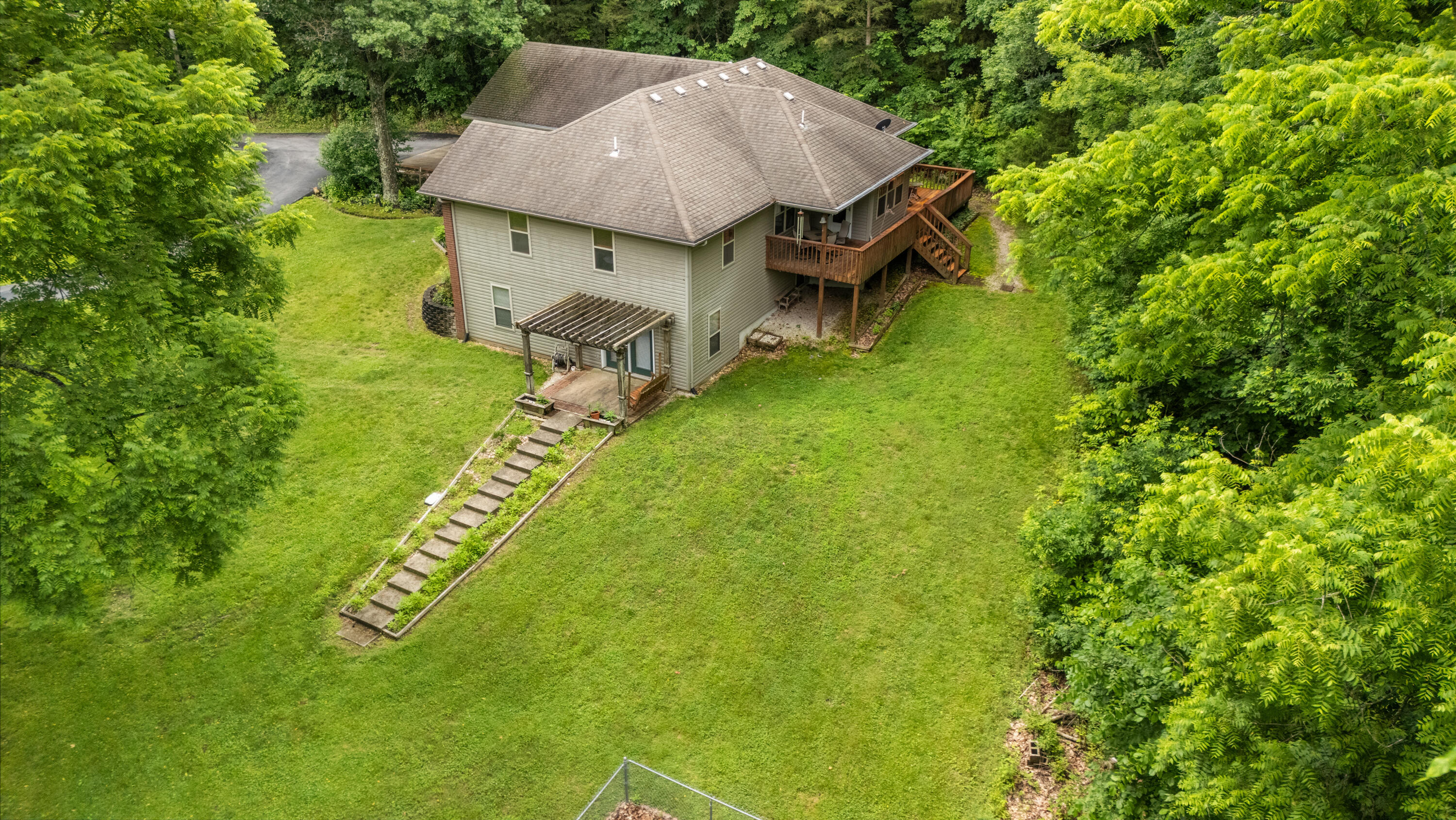 484 Twelve Point Road Property Photo 46