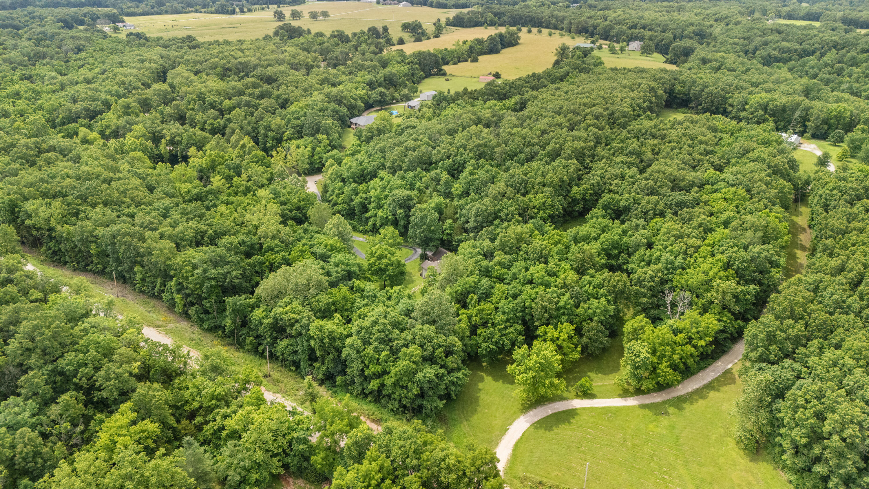 484 Twelve Point Road Property Photo 49