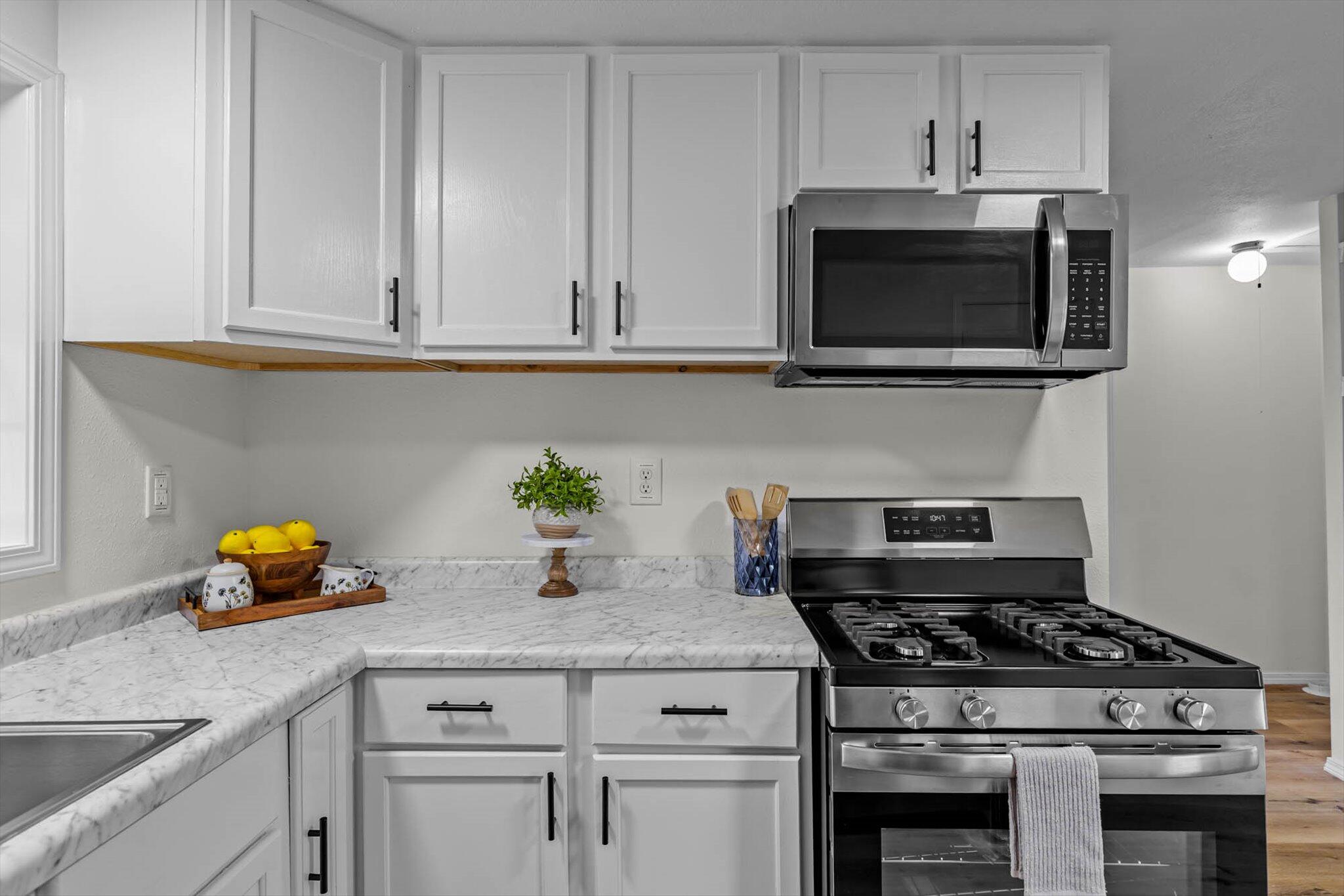 1024 North Fulbright Avenue Property Photo 8