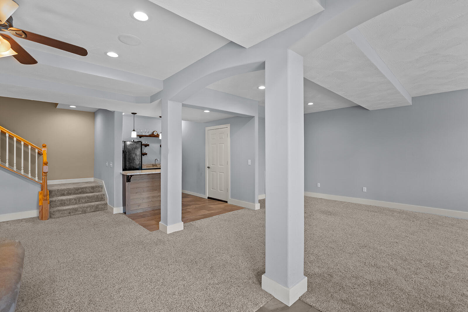 628 North Alexandria Street Property Photo 27