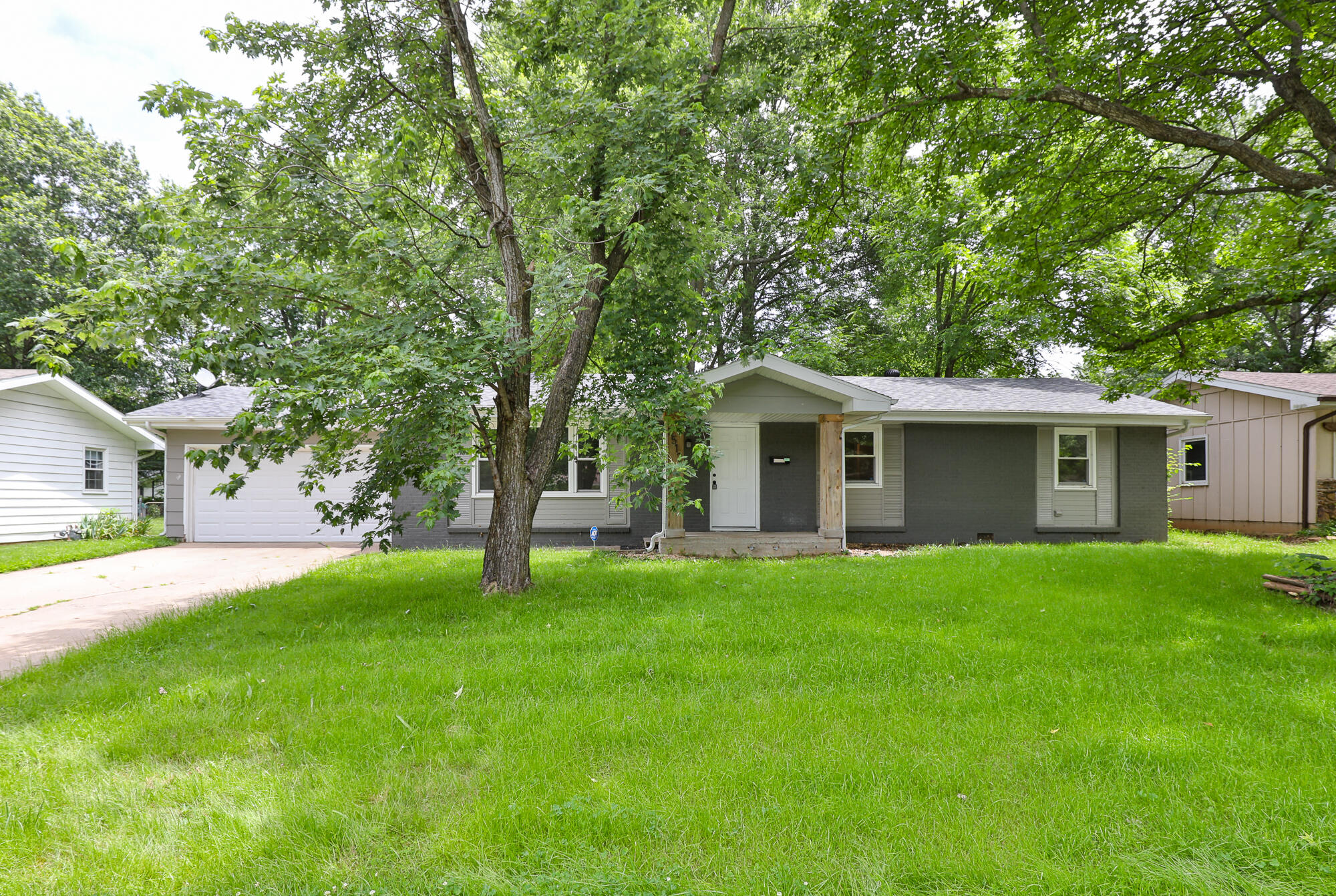 3512 South Ferguson Avenue Property Photo 1