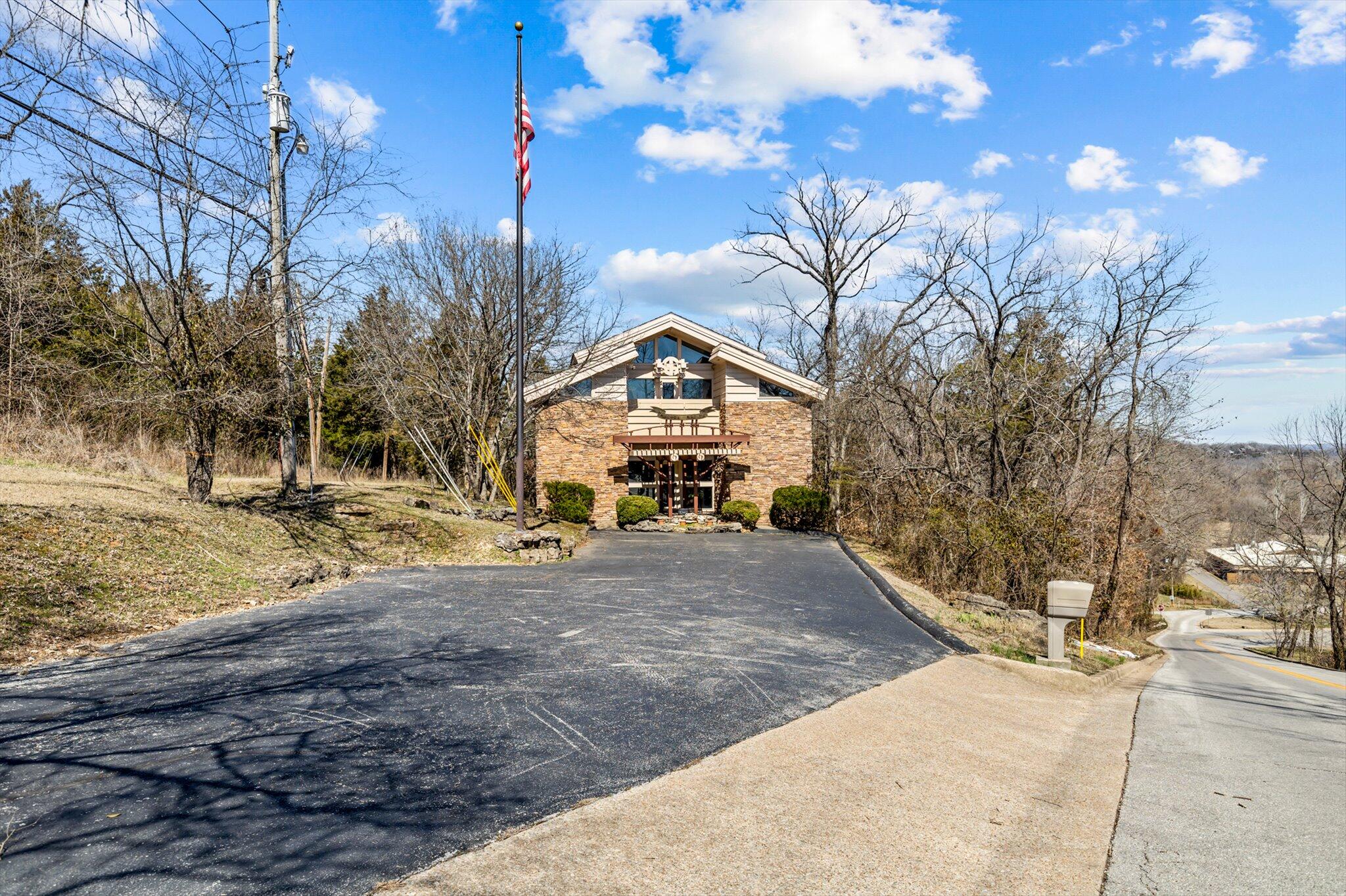 1000 Branson Landing Boulevard Property Photo 3