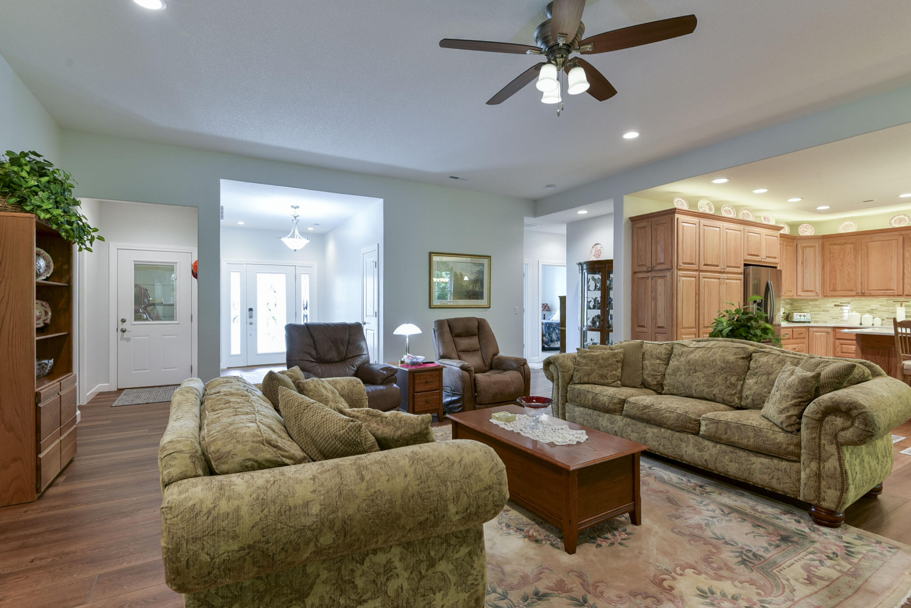 21791 Mill Creek Drive Property Photo 12