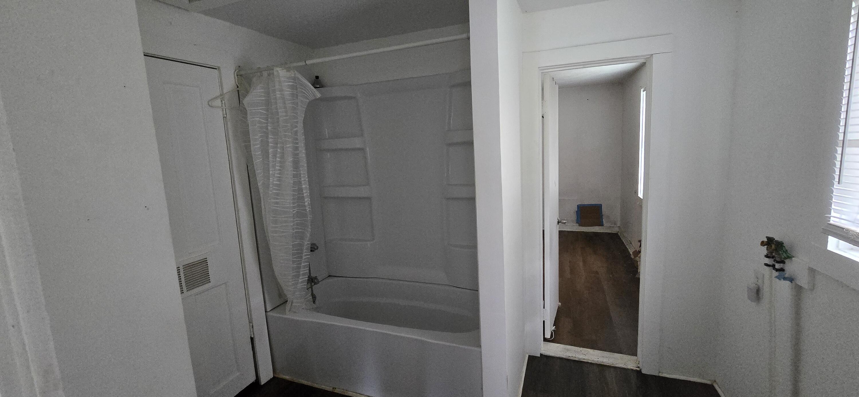 2351 East Pacific Street Property Photo 6