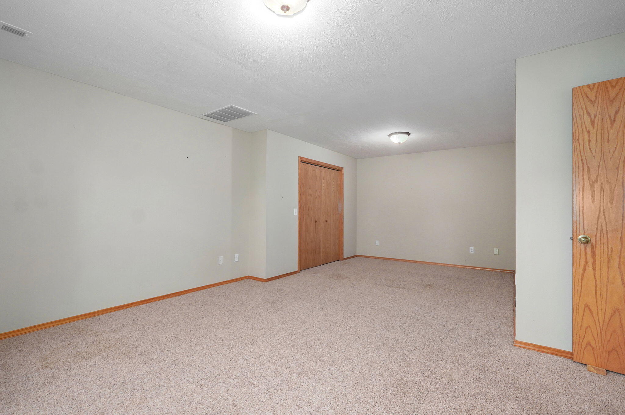 136 Cedar Dale Lane Property Photo 39