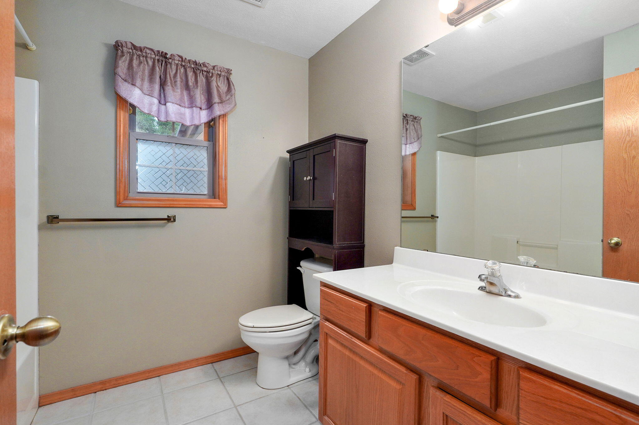 136 Cedar Dale Lane Property Photo 40