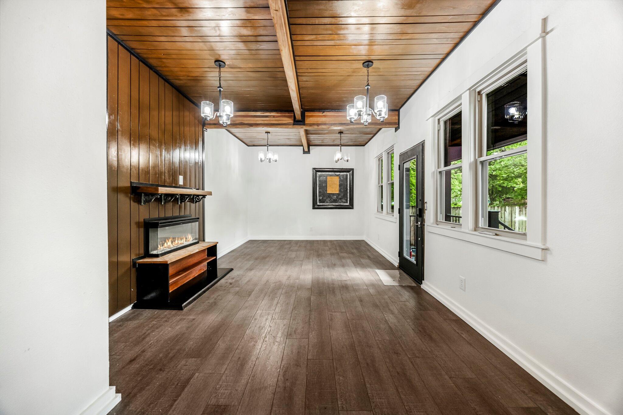 189 Walnut Street Property Photo 7