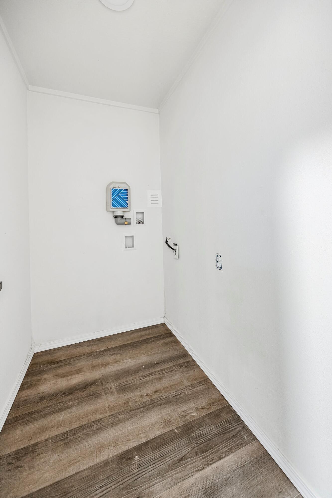 189 Walnut Street Property Photo 24