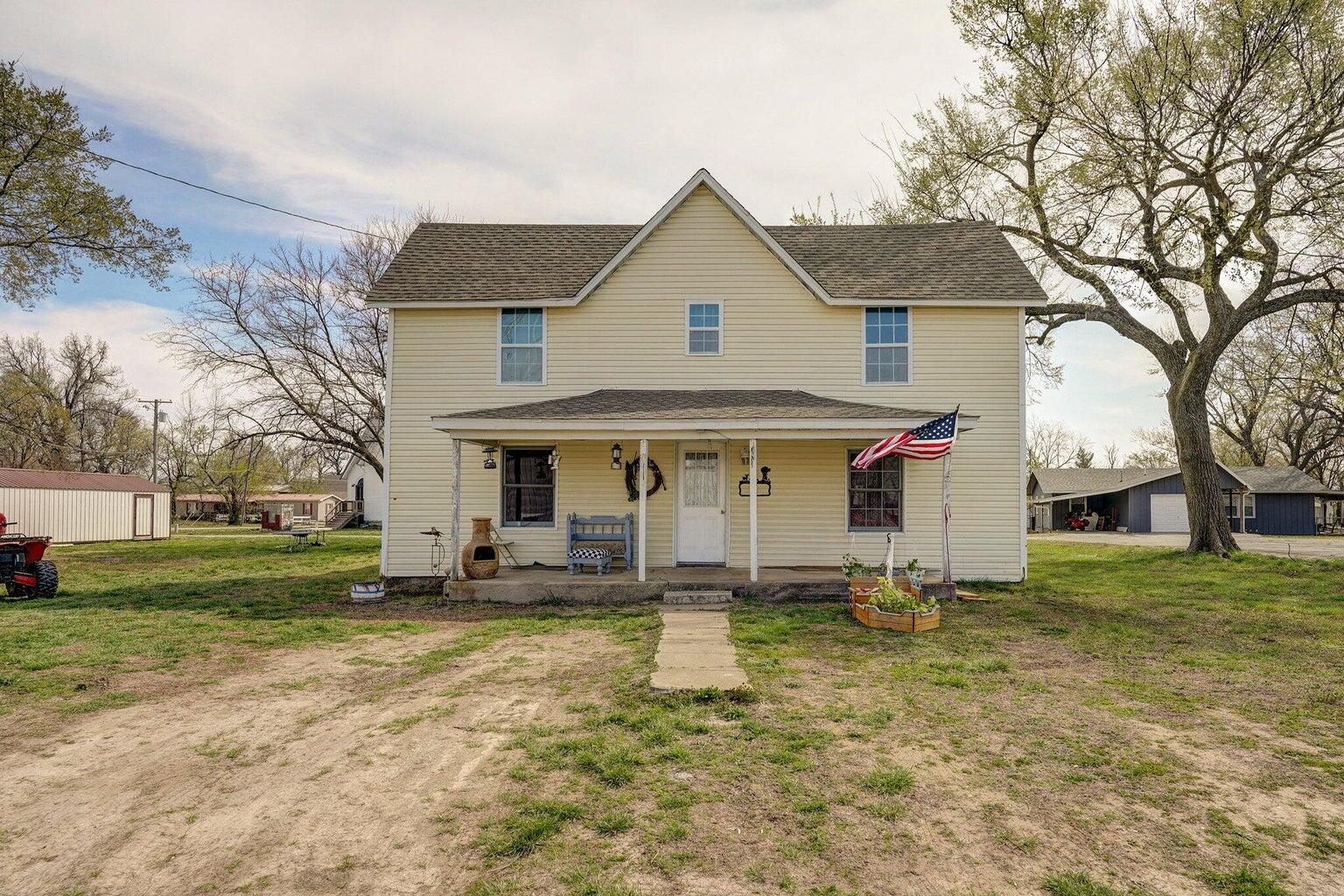 106 South Gilmore Street
