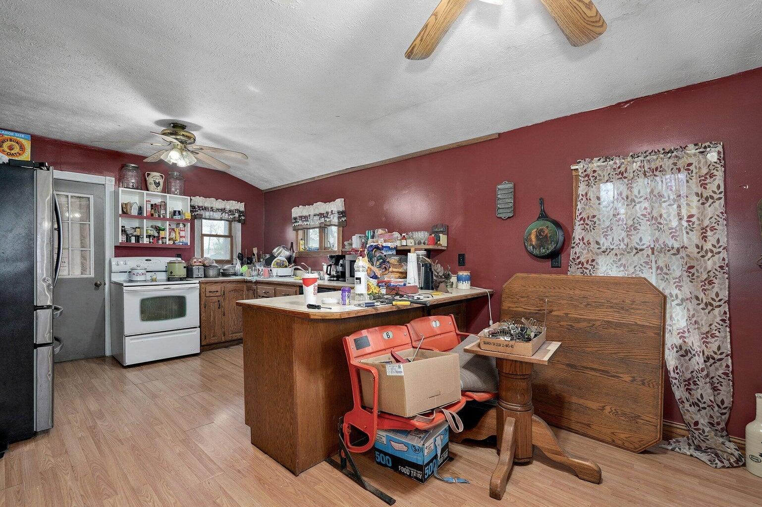 106 South Gilmore Street Property Photo 4