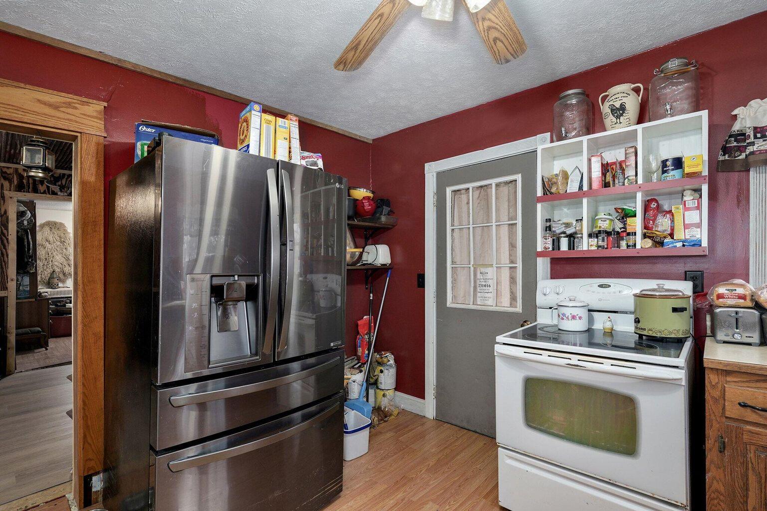 106 South Gilmore Street Property Photo 6