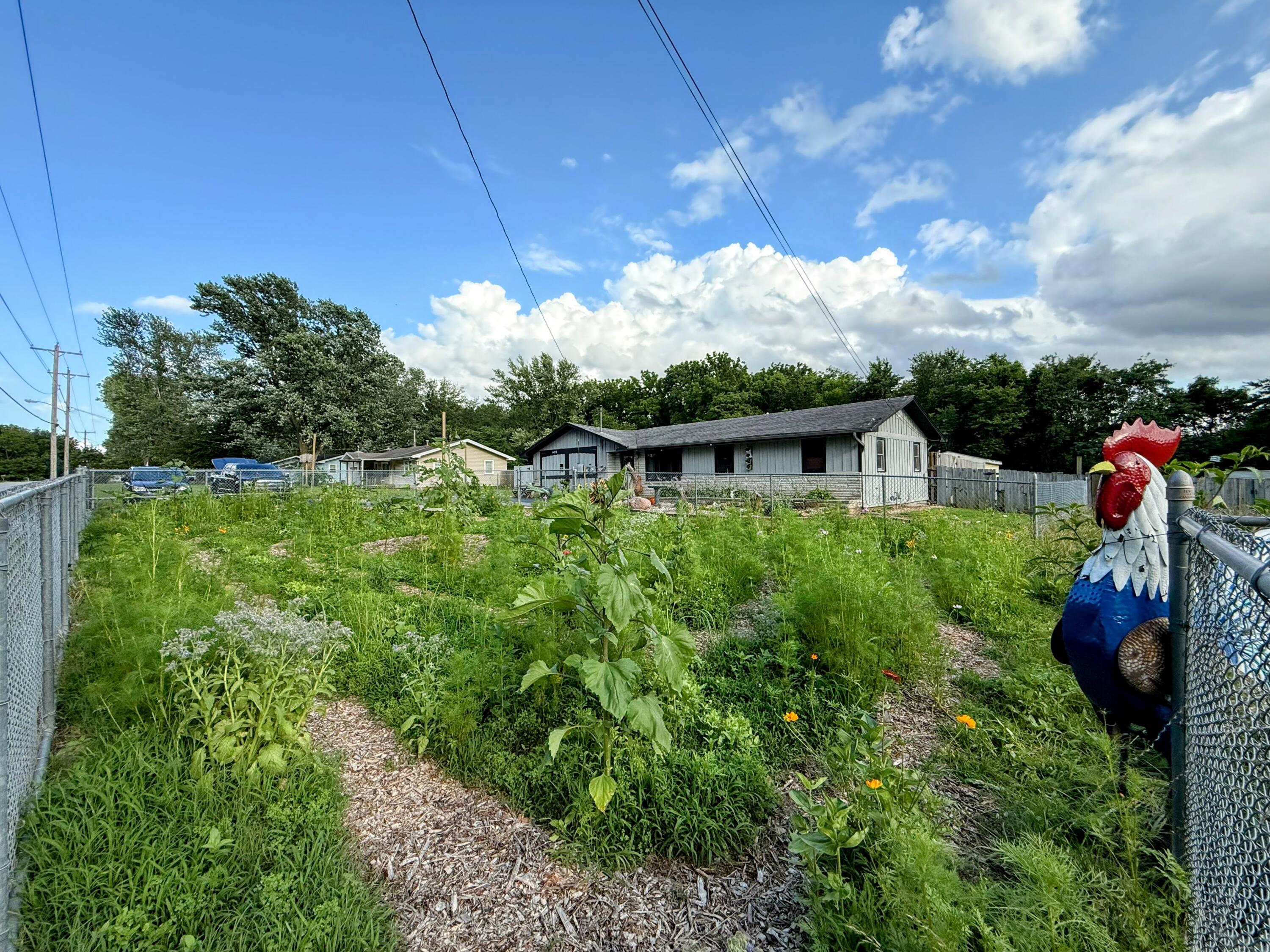 6424 West Farm Rd 140 Property Photo 9