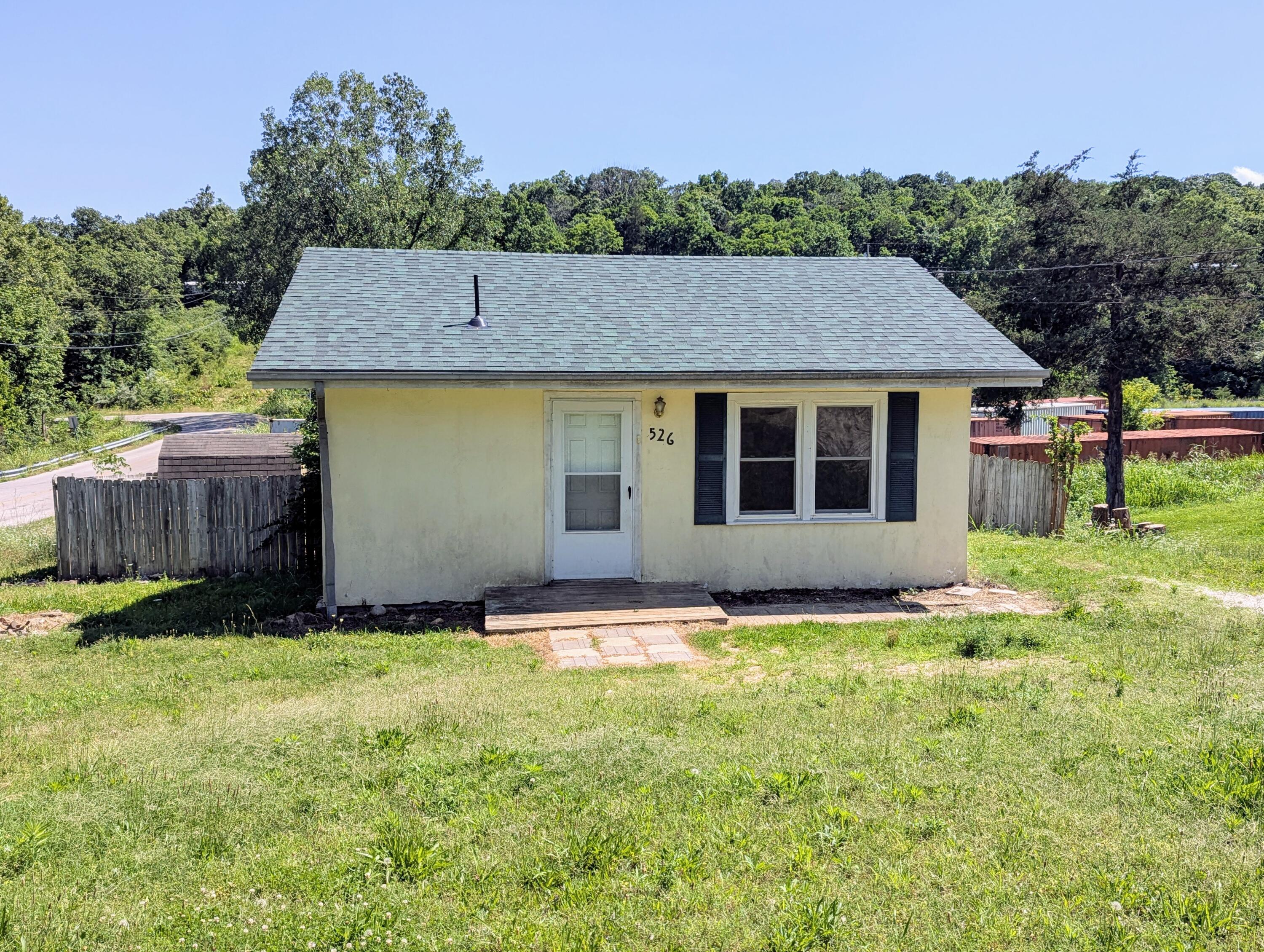 526 Buttercup Drive Property Photo 1