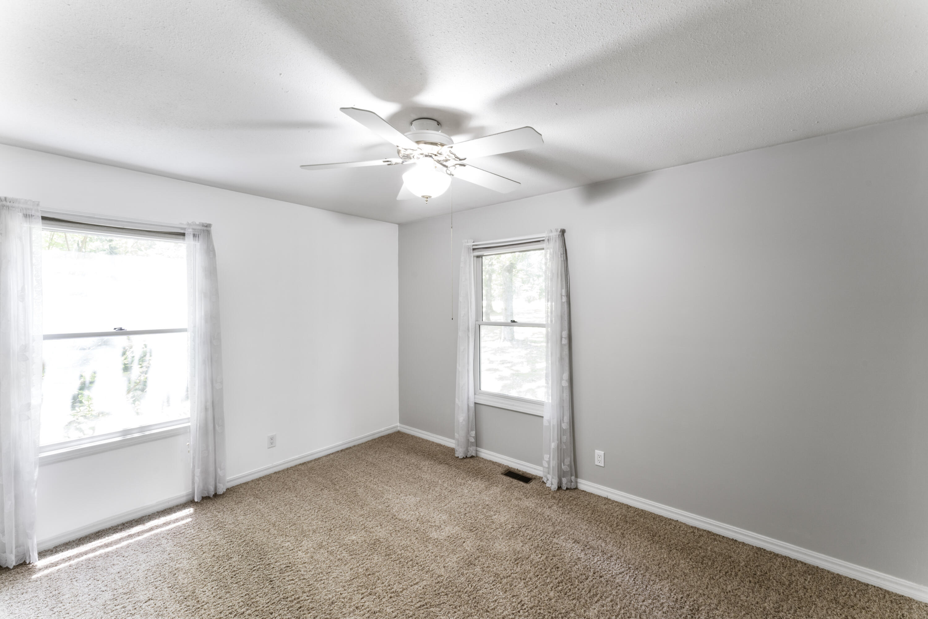 28812 Farm Road 1250 Property Photo 17