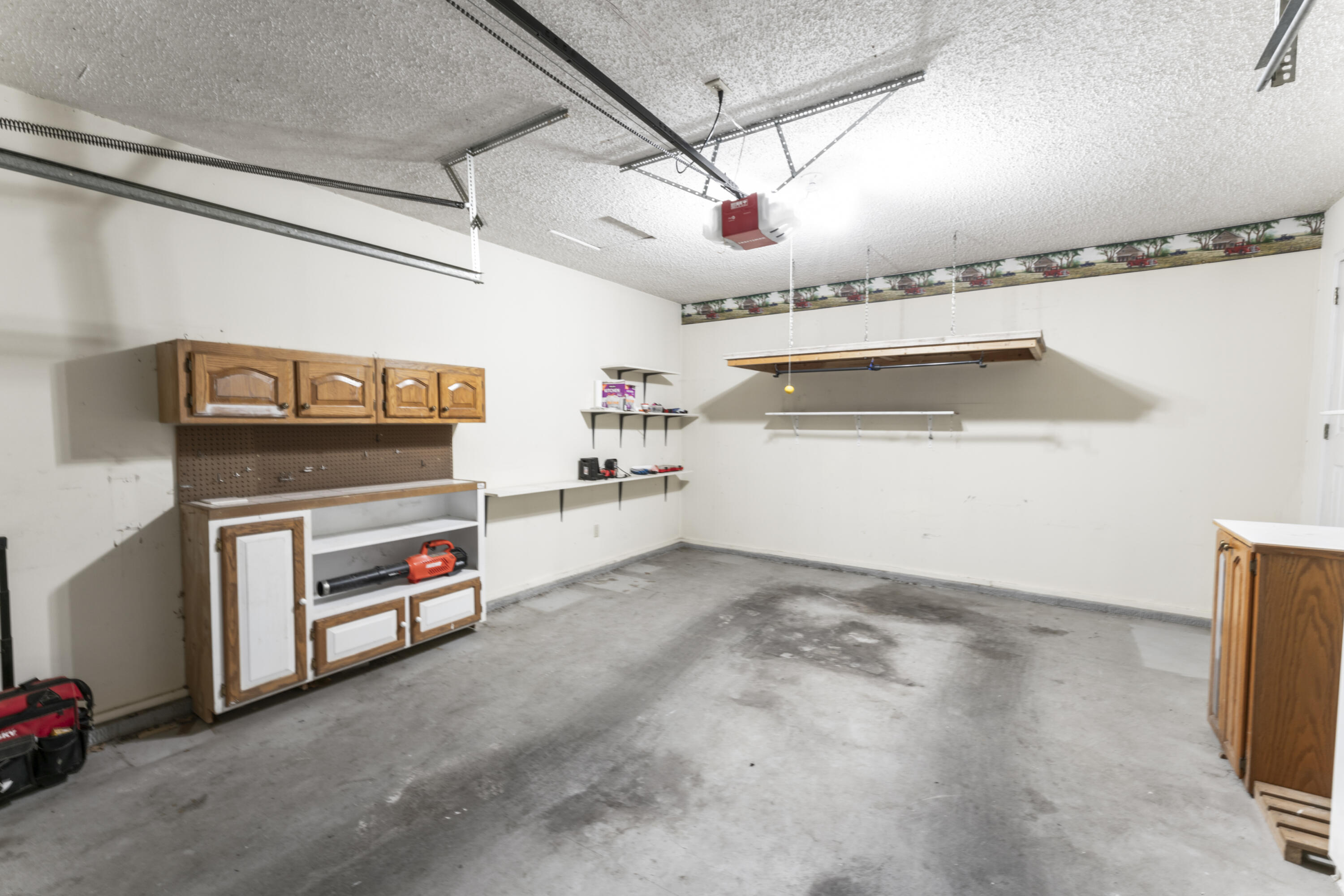 28812 Farm Road 1250 Property Photo 28