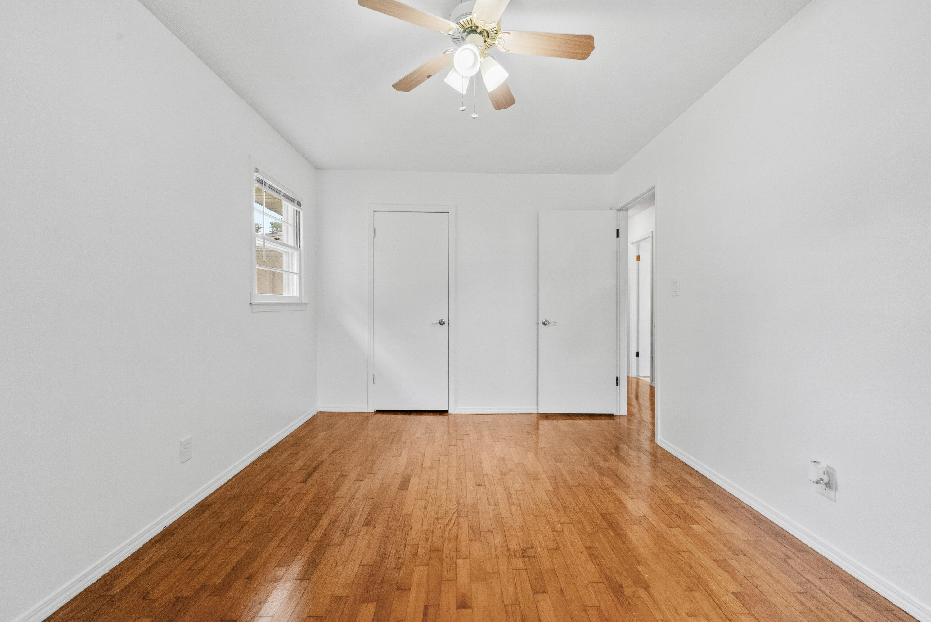 1541 East Crestview Street Property Photo 22