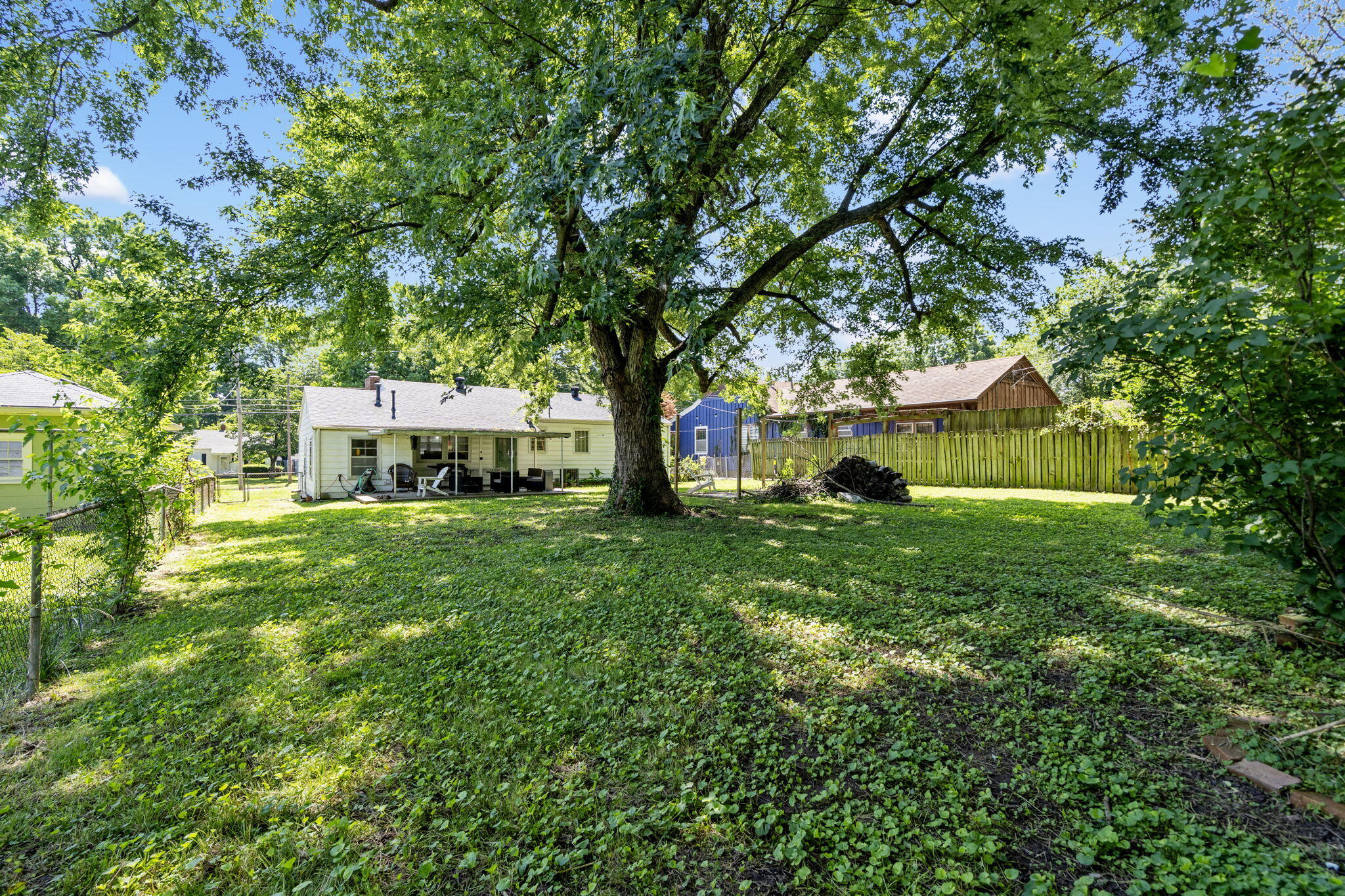 1547 South Kickapoo Avenue Property Photo 22