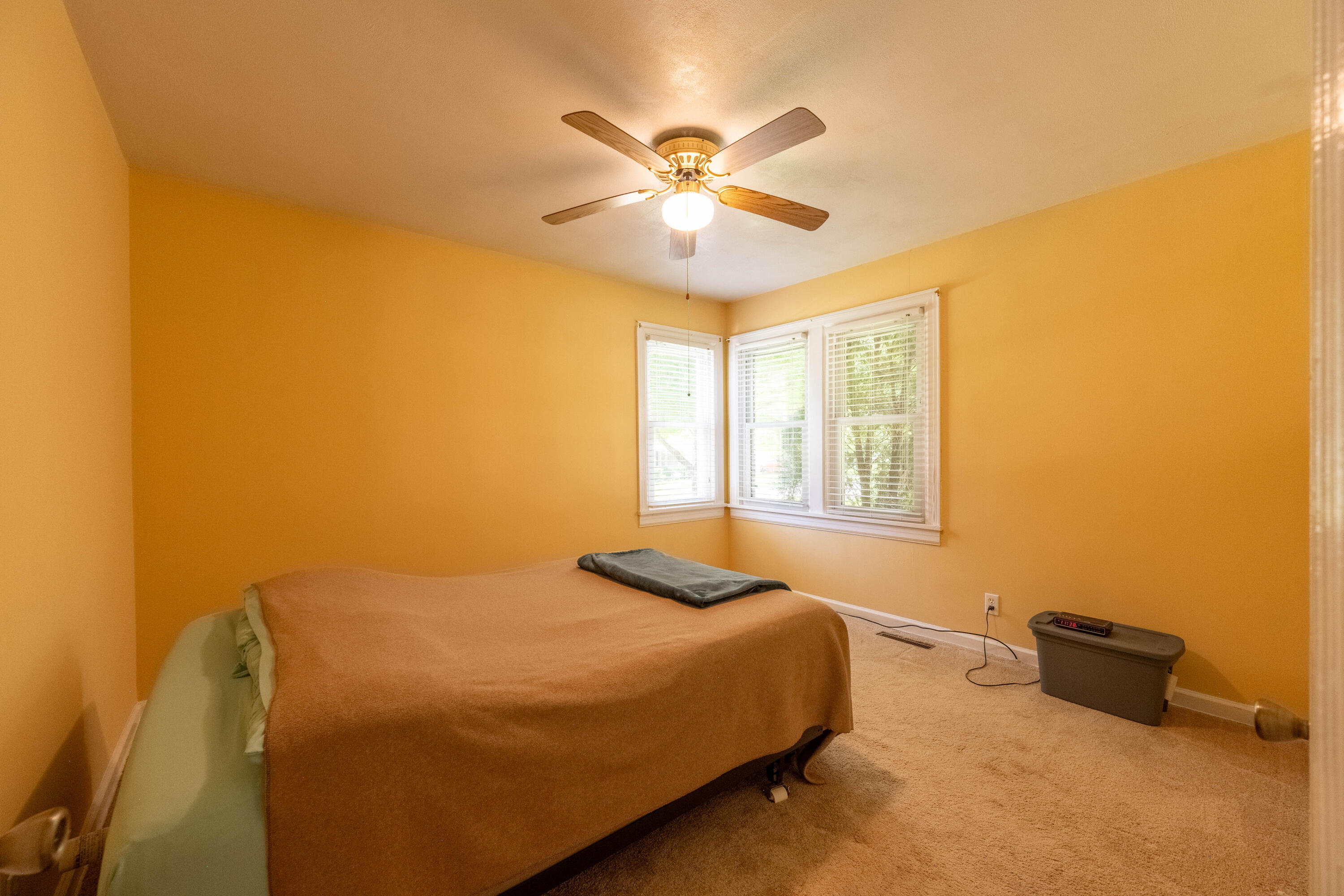220 East Portland Street Property Photo 14