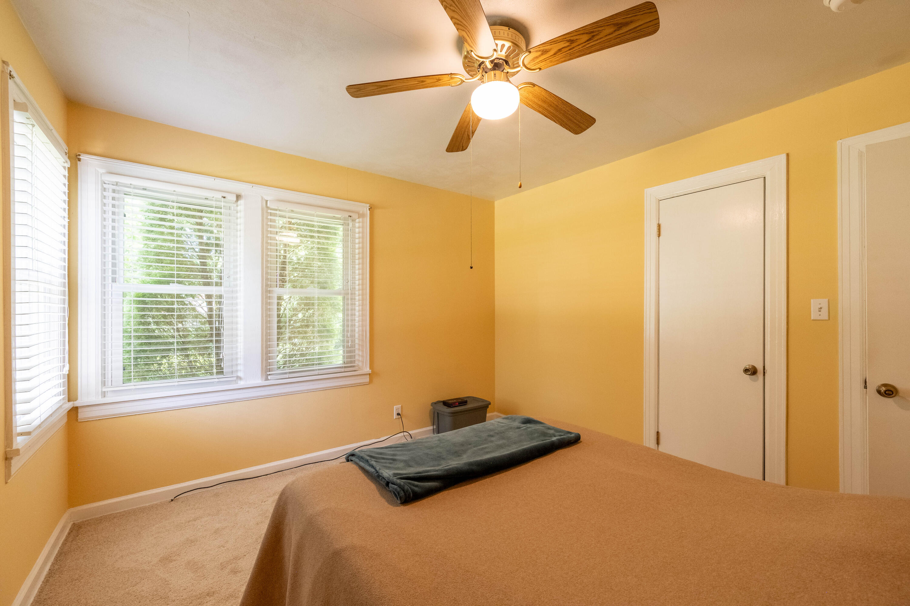 220 East Portland Street Property Photo 15
