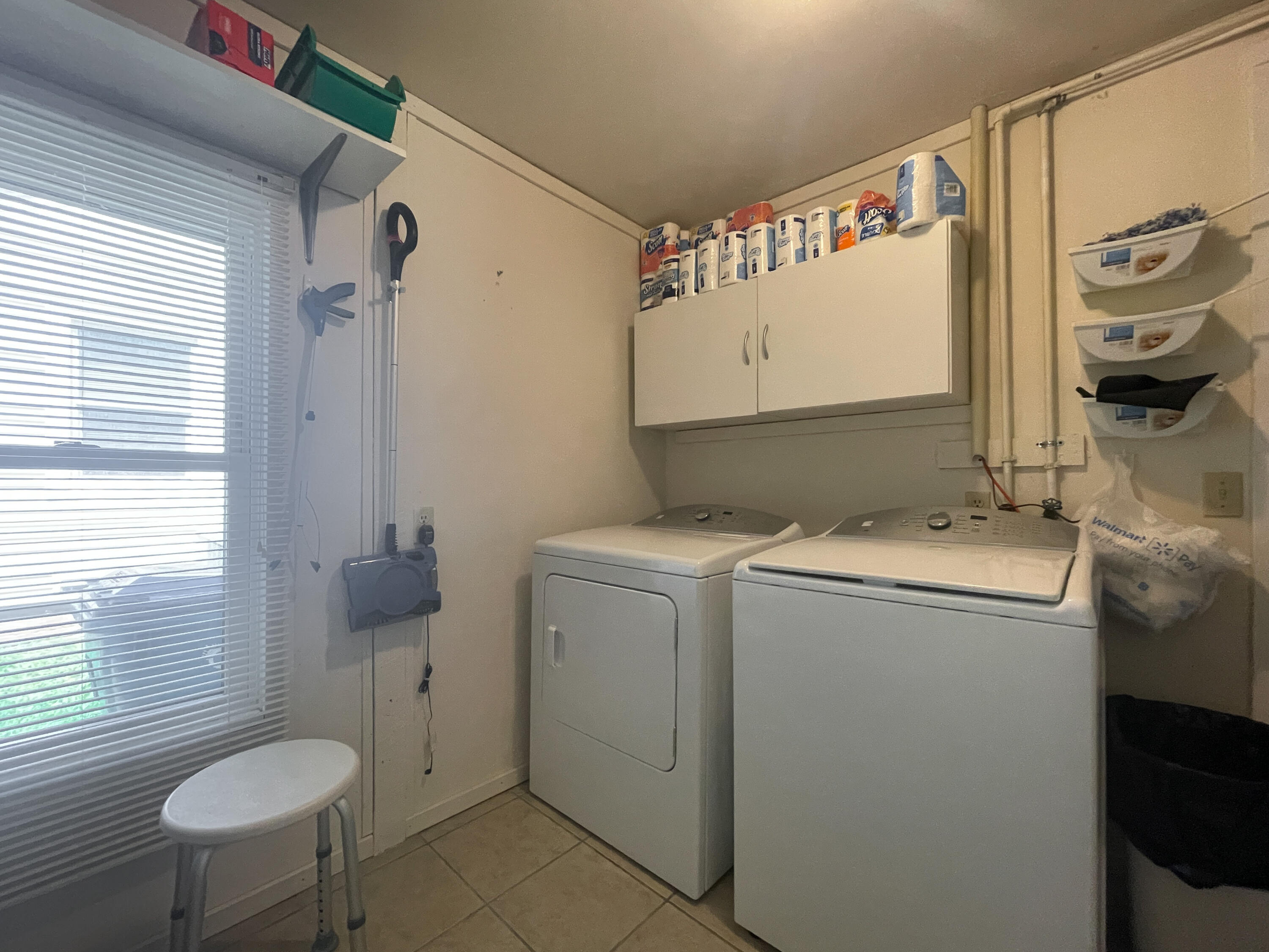 220 East Portland Street Property Photo 23