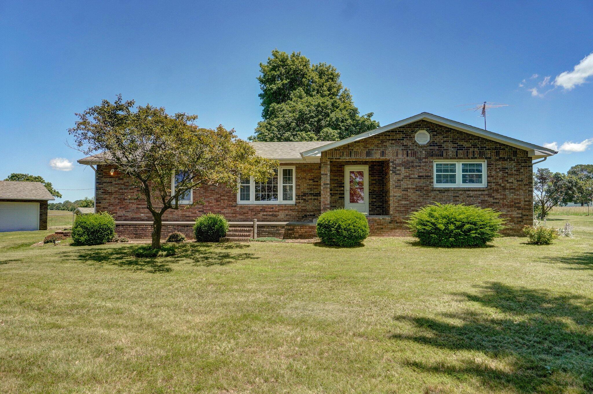 13762 State Highway Z Property Photo 1