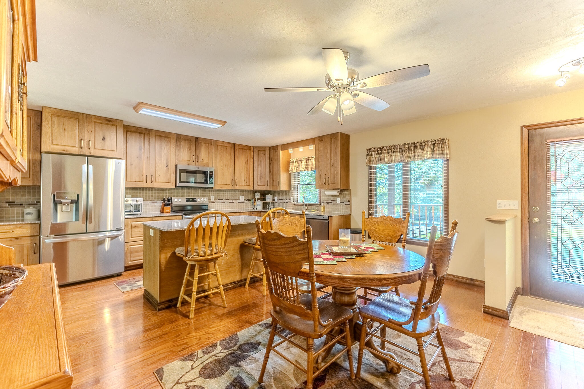 10675 State Highway Aa Property Photo 8