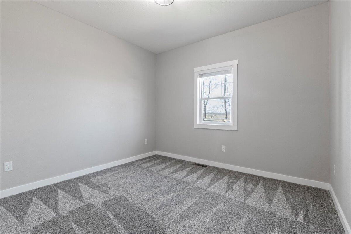 2803 Town Drive Property Photo 14